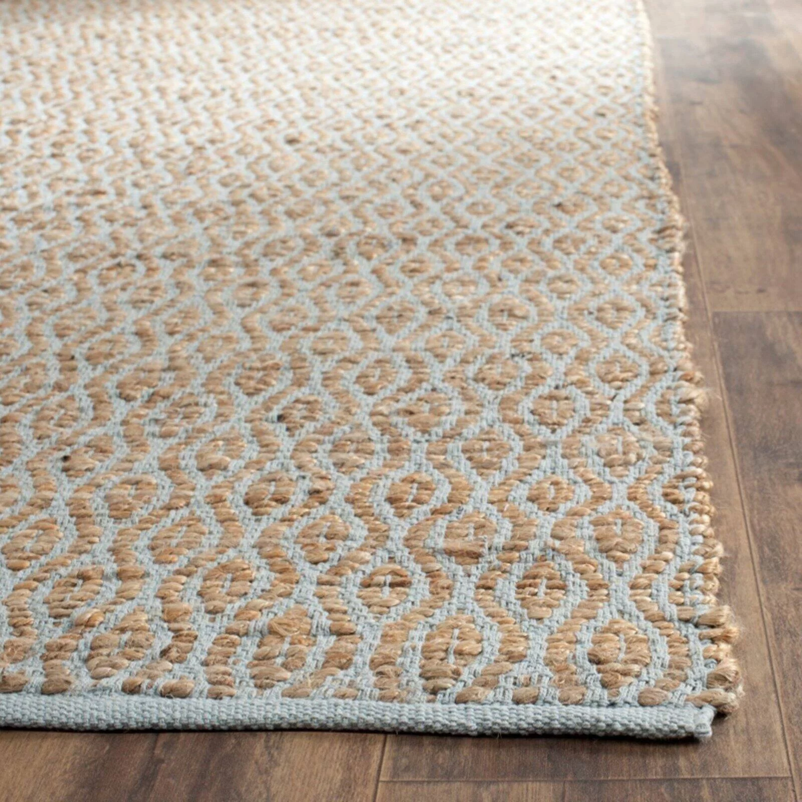 SAFAVIEH Cape Cod Lynwood Braided Geometric Area Rug, 3' x 5', Silver/Natural