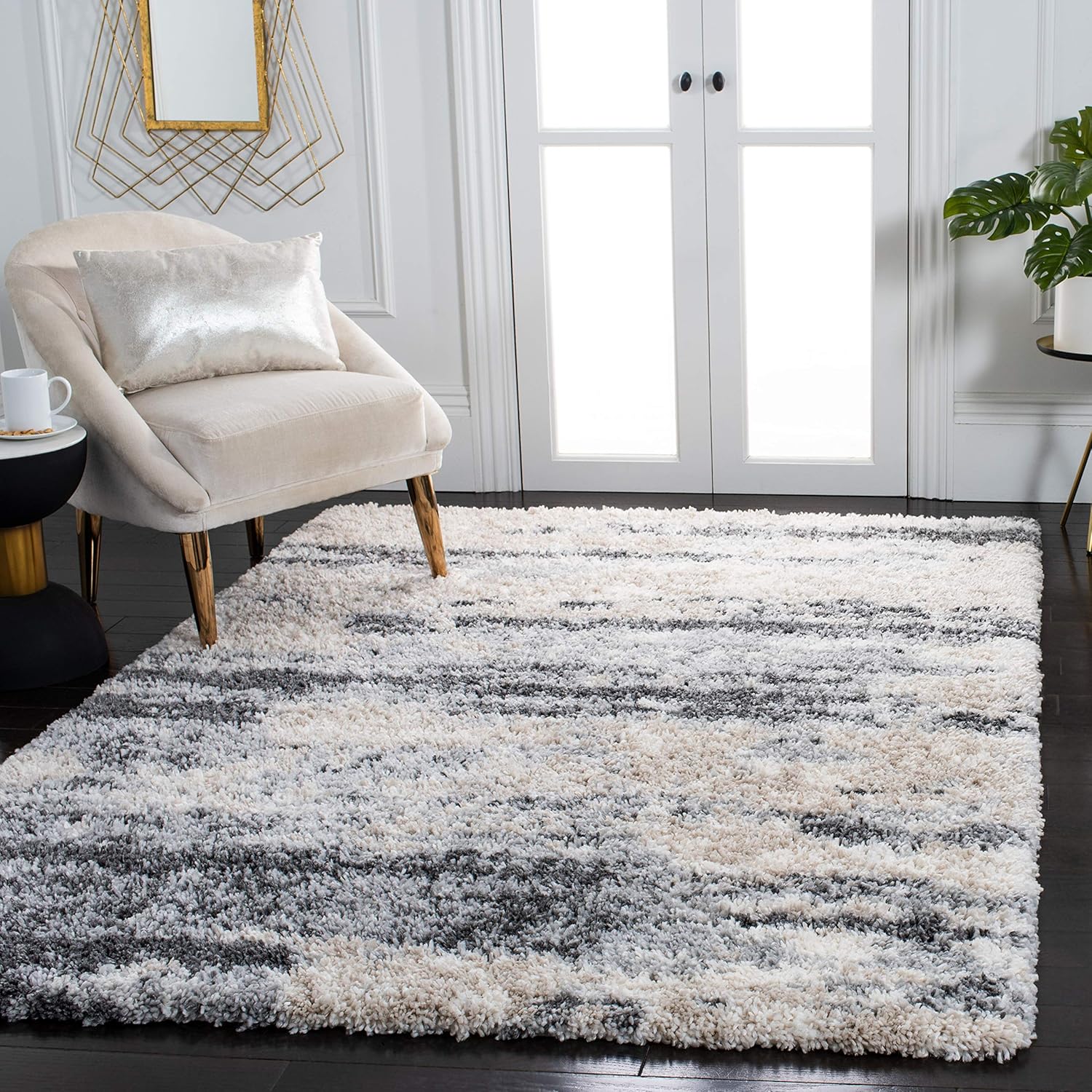 SAFAVIEH Fontana Shag Collection Area Rug - 8' x 10', Grey & Ivory, Modern Design, Non-Shedding & Easy Care, 2-inch Thick Ideal for High Traffic Areas in Living Room, Bedroom (FNT853G)