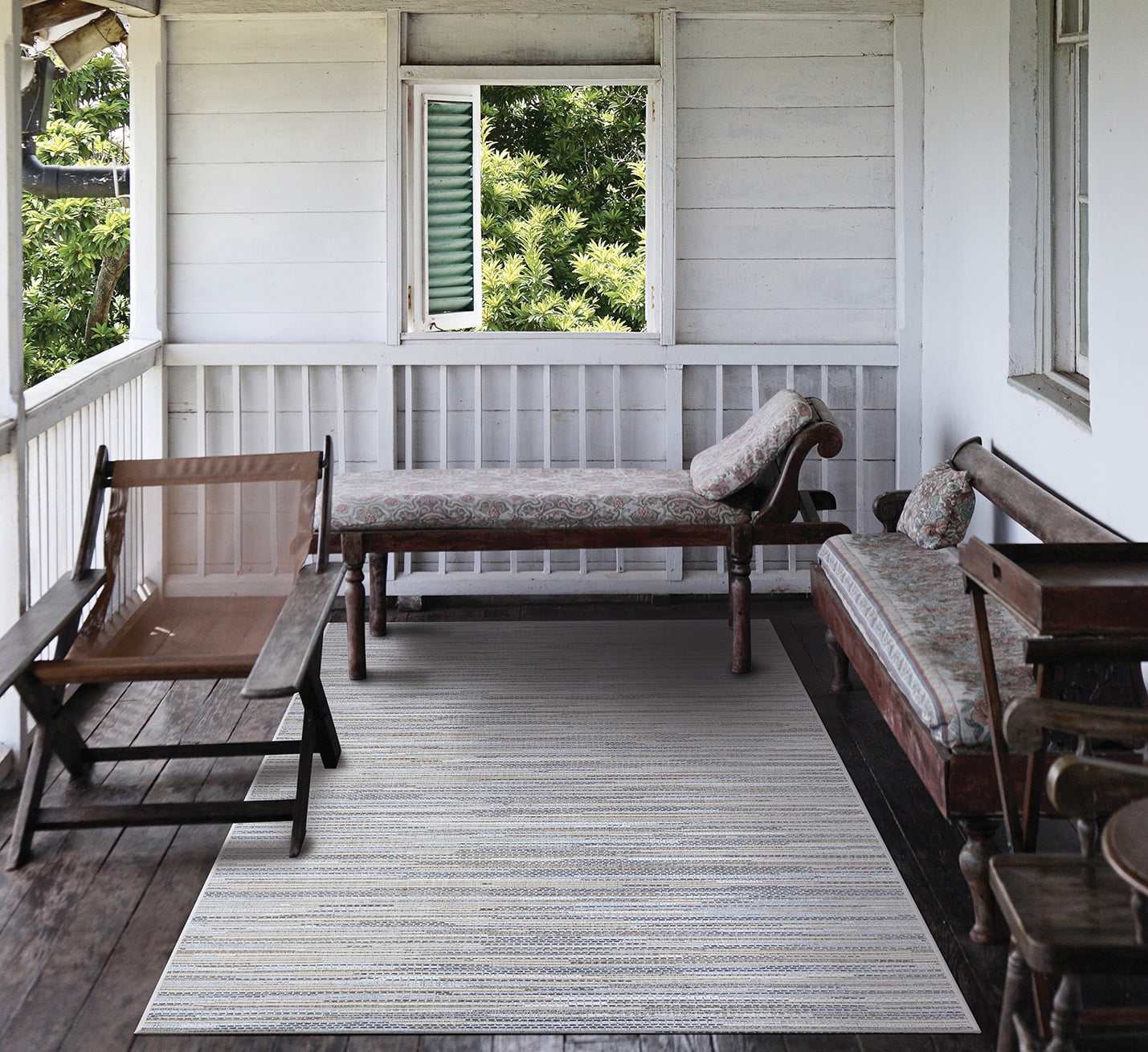 Couristan Monte Carlo Coastal Breeze Indoor/Outdoor Area Rug, 3'9