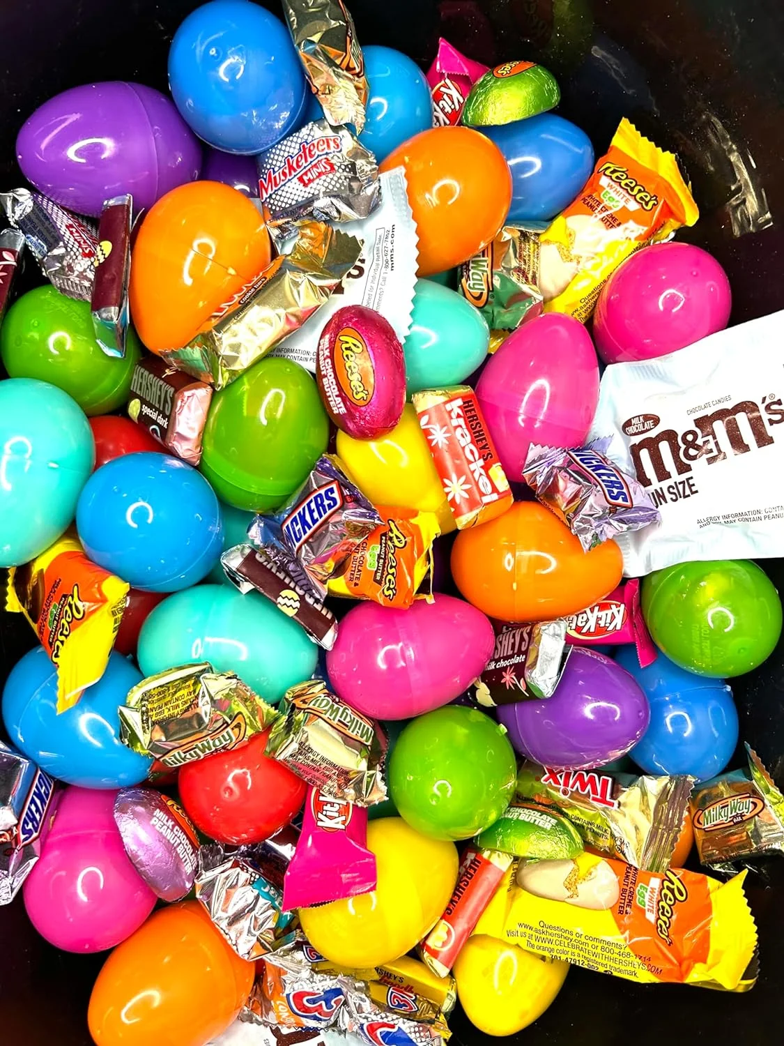 Pre Filled Chocolate Candy Plastic Easter Eggs With Egg Token (25)