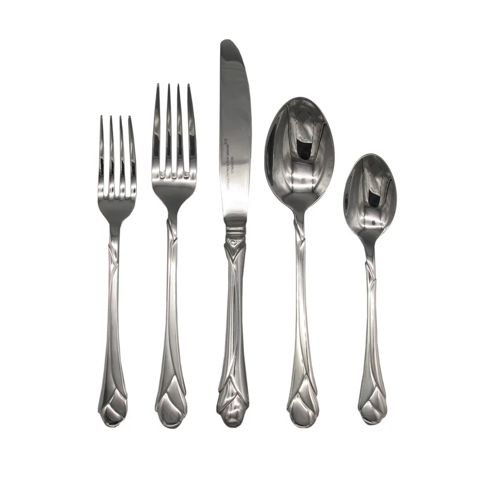 Mikasa Sweet Pea 18/8 Stainless Steel 5pc. Place Setting (Service for One)