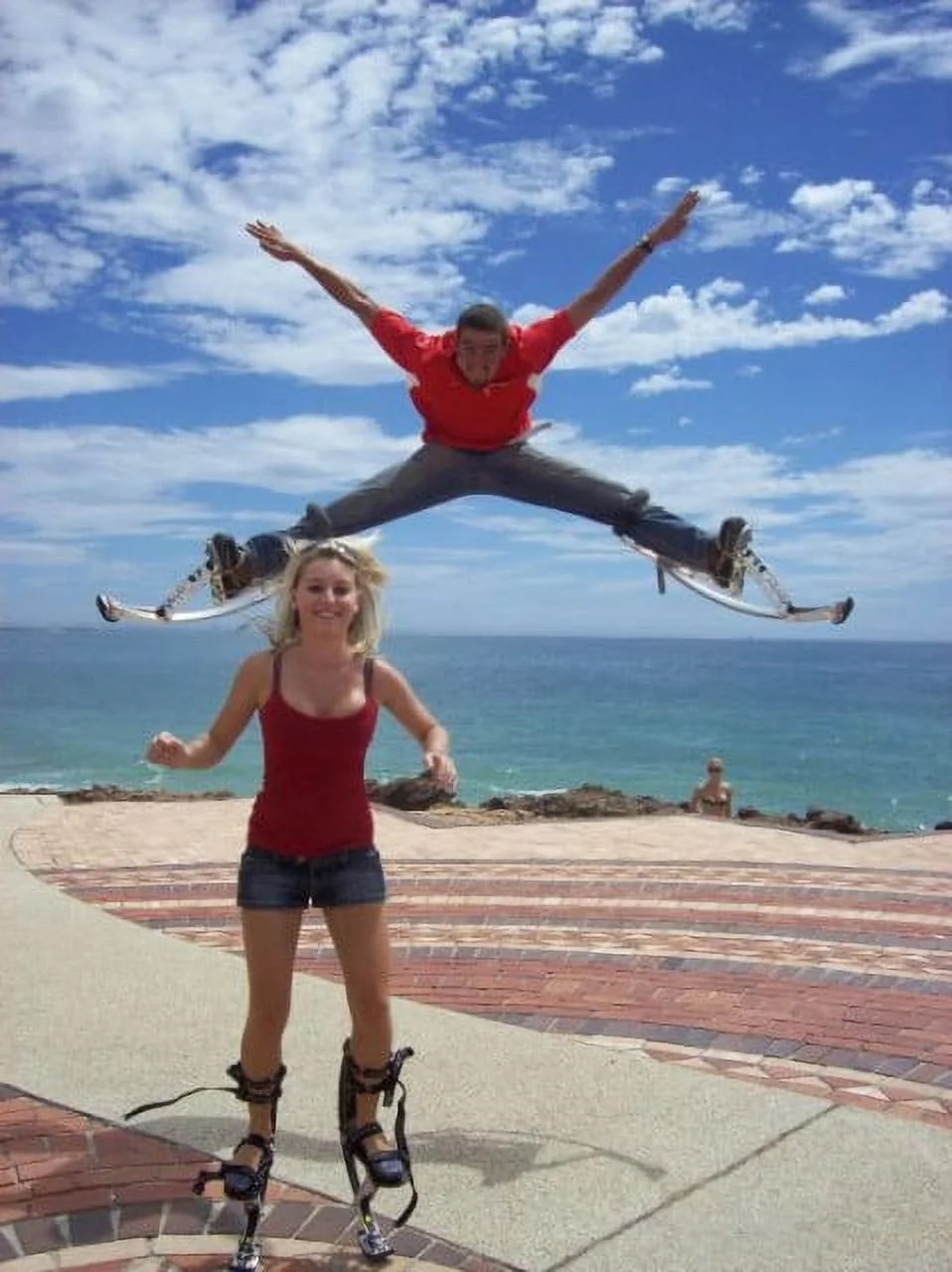 Kids/Child Youth Kangaroo Shoes Jumping Stilts Fitness Exercise (66-110lbs/30~50KG) Black