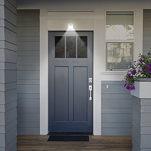 Energizer LED Motion-Activated Security Light, Battery Operated, 40 Lumens, Wireless, Indoor/Outdoor, Over-The-Door, Ideal for Entryway, Porch, Patio, Basement, Shed, Garage, 38184