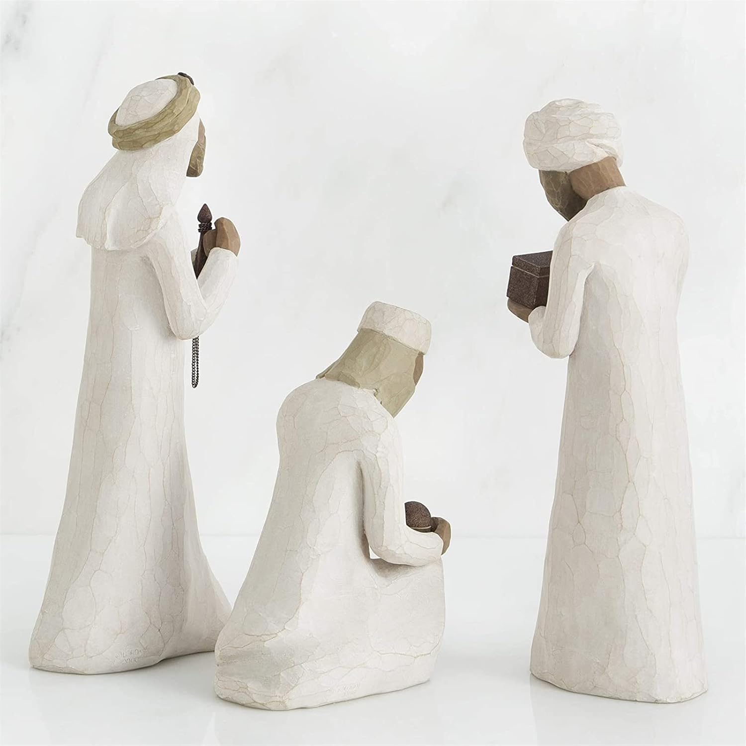 Willow Tree The Three Wisemen, Sculpted Hand-Painted Nativity Figures,3-Piece Set Hand-Painted Nativity Backdrop