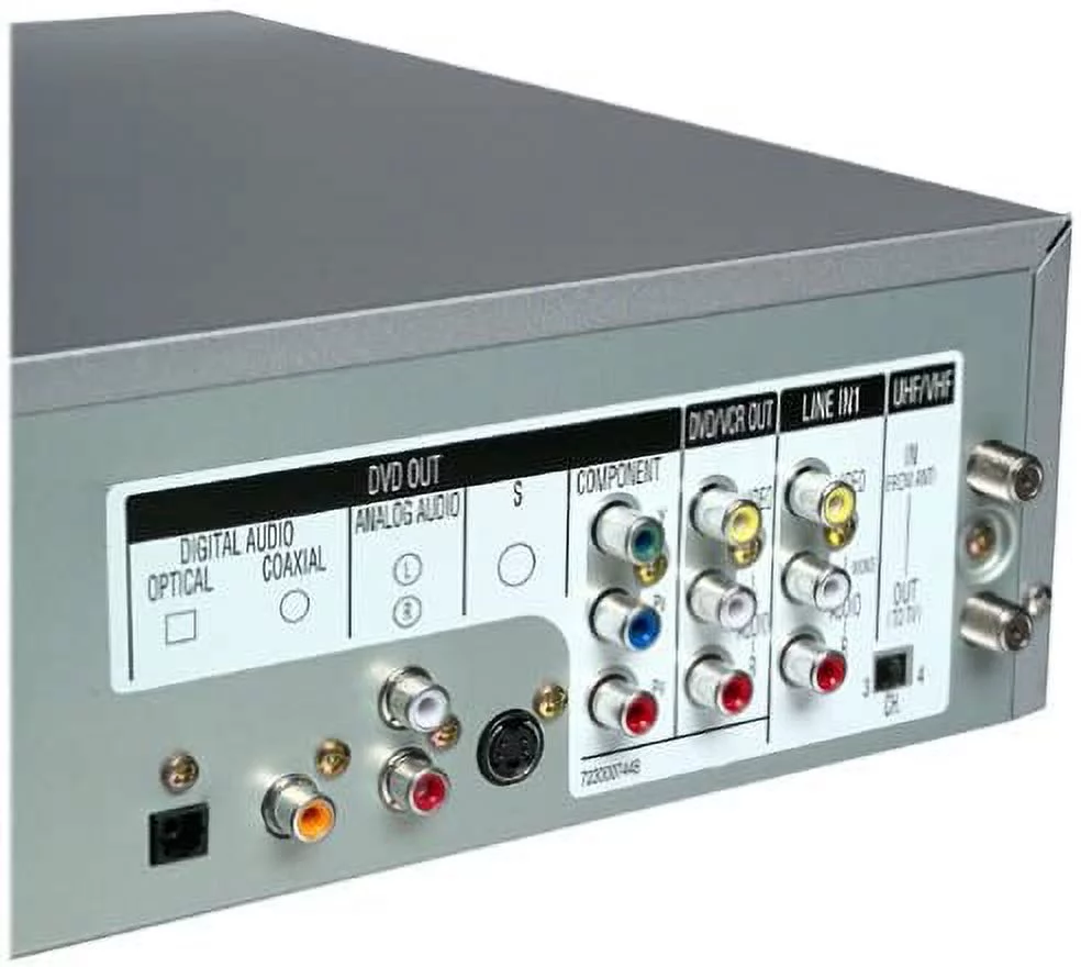 Toshiba SD-V280 (USED) DVD-VCR Combo Player. Comes with Remote, Manual, and Cable.