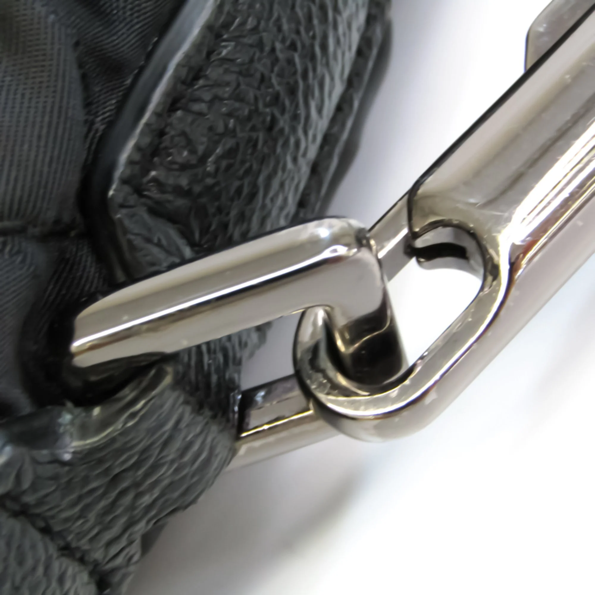 Pre-Owned Burberry Women's Leather,Nylon Handbag,Shoulder Bag Black (Good)