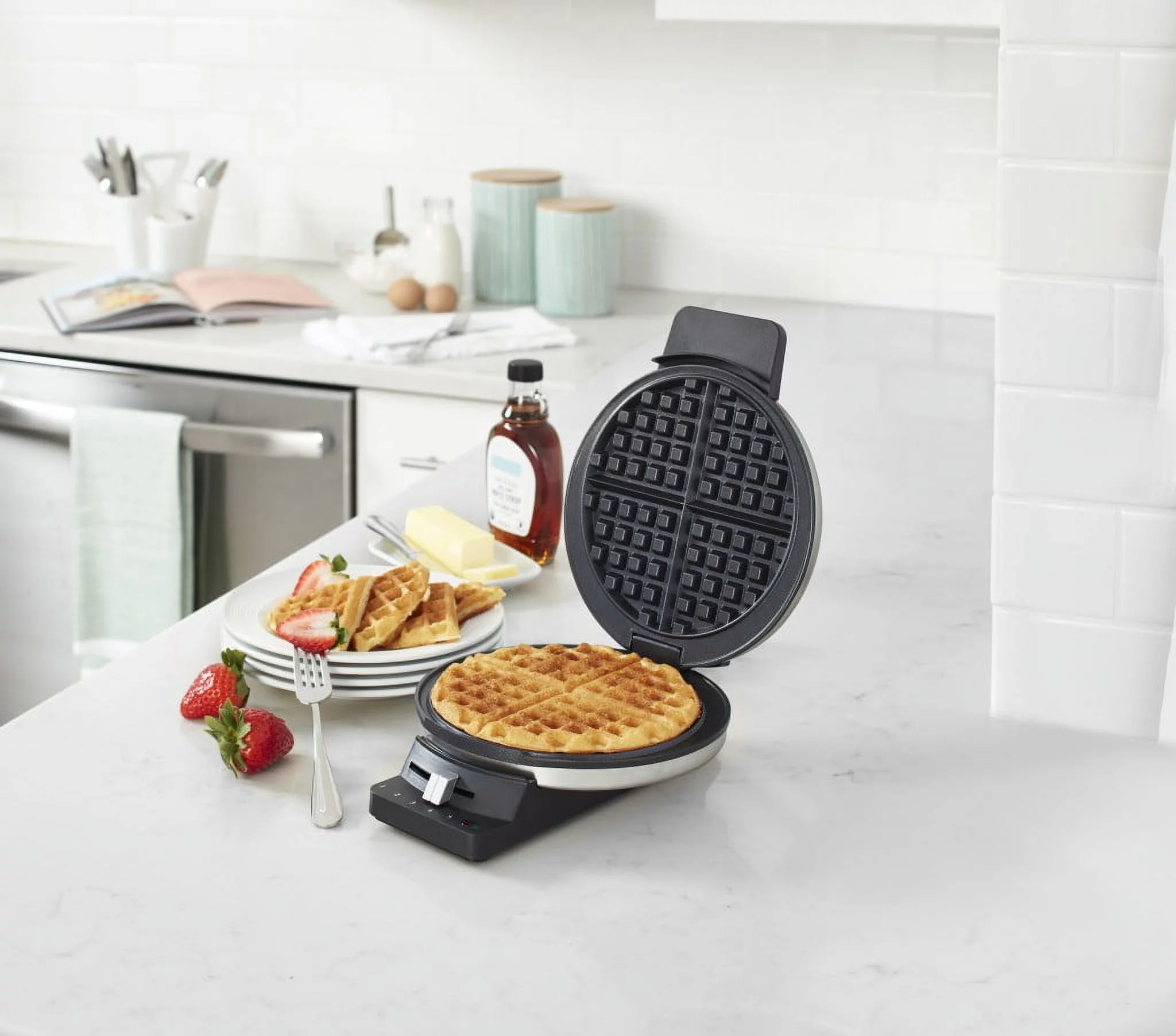 Cuisinart Round Classic Waffle Maker