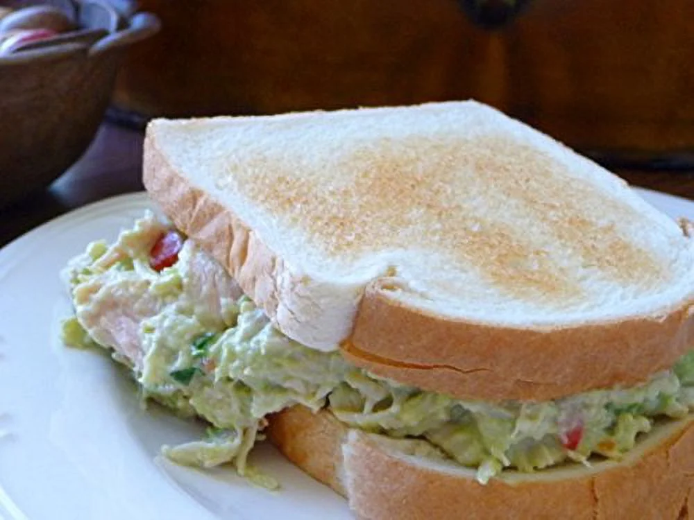 Wellsley Farms Chunk Chicken Breast in Water 6 Ct. 12.5 oz.-Canned & Jarred Meats