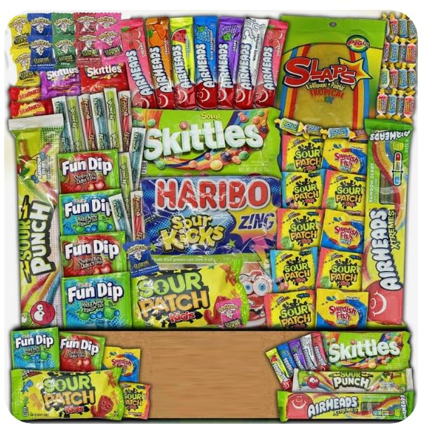 Assorted Candy - Big box of Candy - Bulk Candy Variety - Individually Wrapped Candies - Pinata Filler Mix - Candy Basket - Snack Food Gift - Office Candy Assortment - Gift Box for Birthday Party, Kids, College Students & Adults (2 LB)