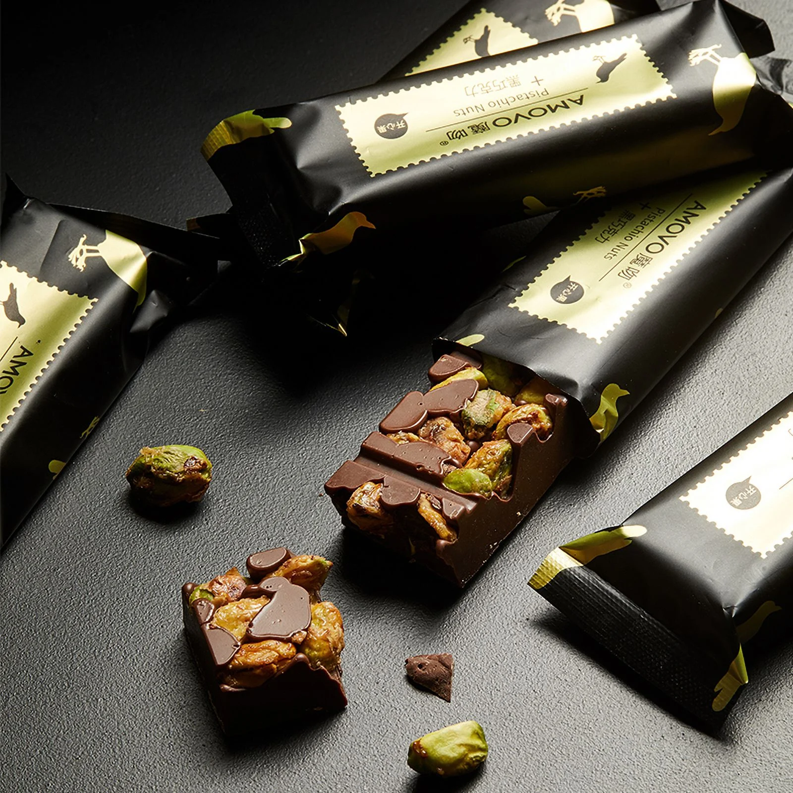 AMOTRIO Pistachio Chocolate Bars, 6 Ct