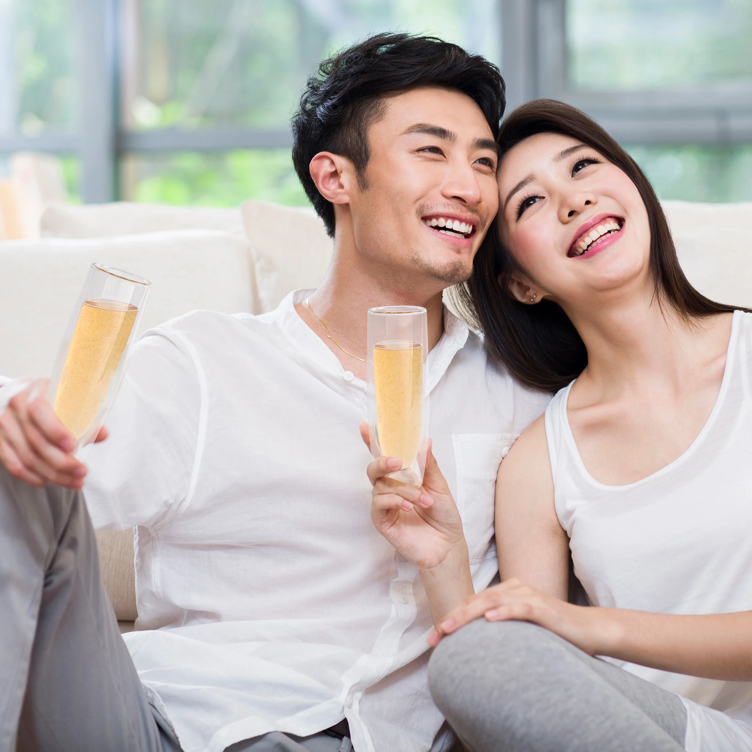 Spec101 Glass Champagne Flutes - Double Wall 5oz Glass Stemless Champagne Flutes