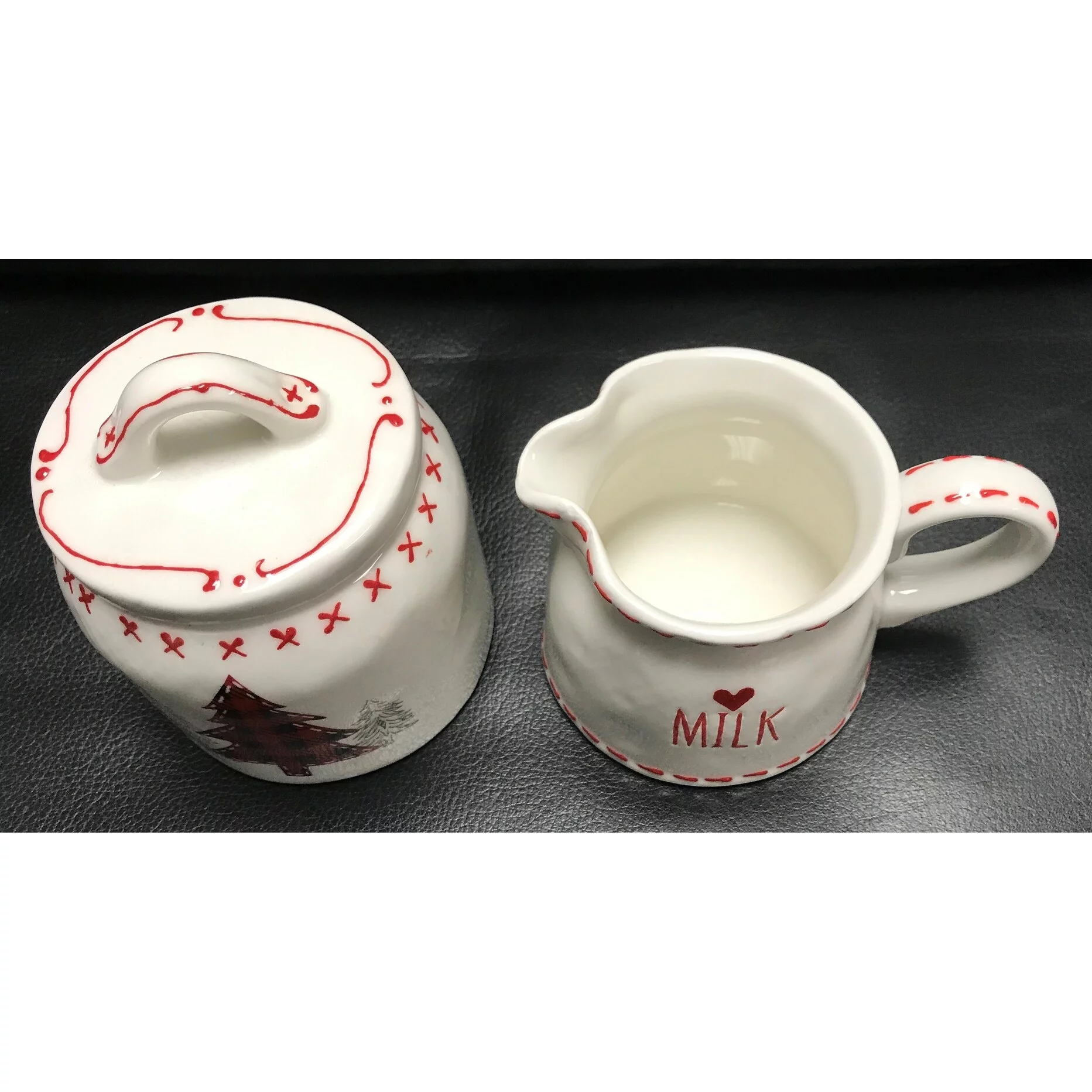 Red Vanilla Holiday Cheer Cream and Sugar Set