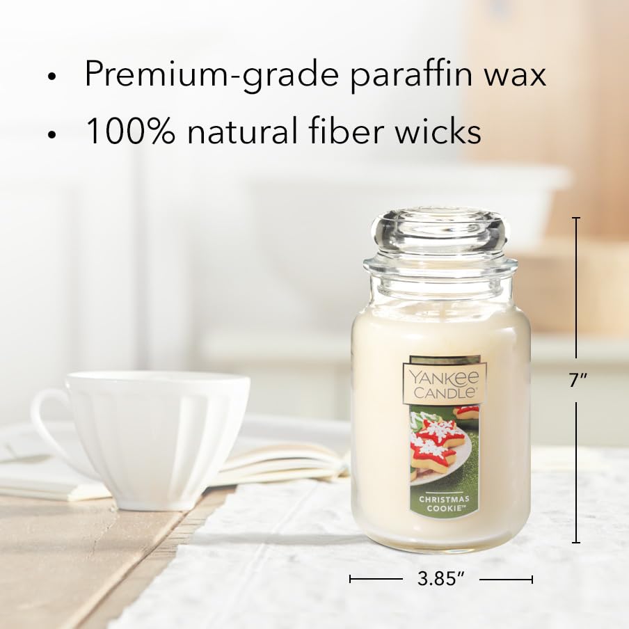 Yankee Candle Sparkling Cinnamon, Christmas Scented Candle, 22oz Large Jar with up to 150 Hour Burn Time, Giftable
