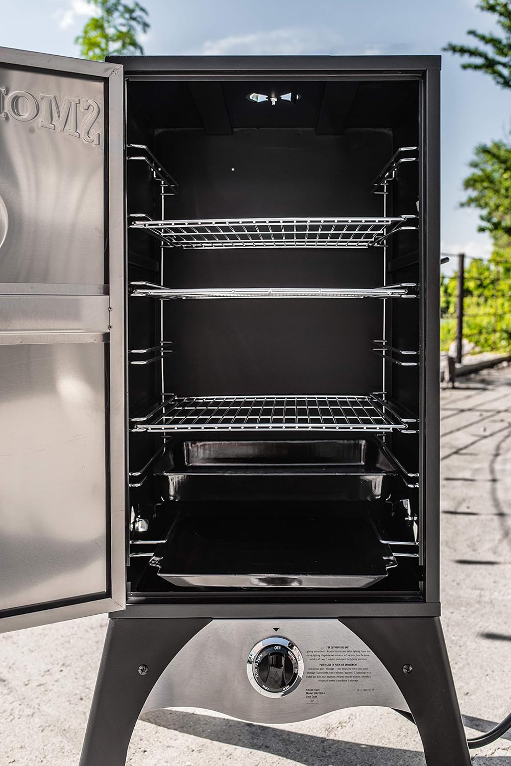 Camp Chef Smoke Vault, 18 Vertical Smoker, Dimensions 18 in. x 16 in. x 44 in.