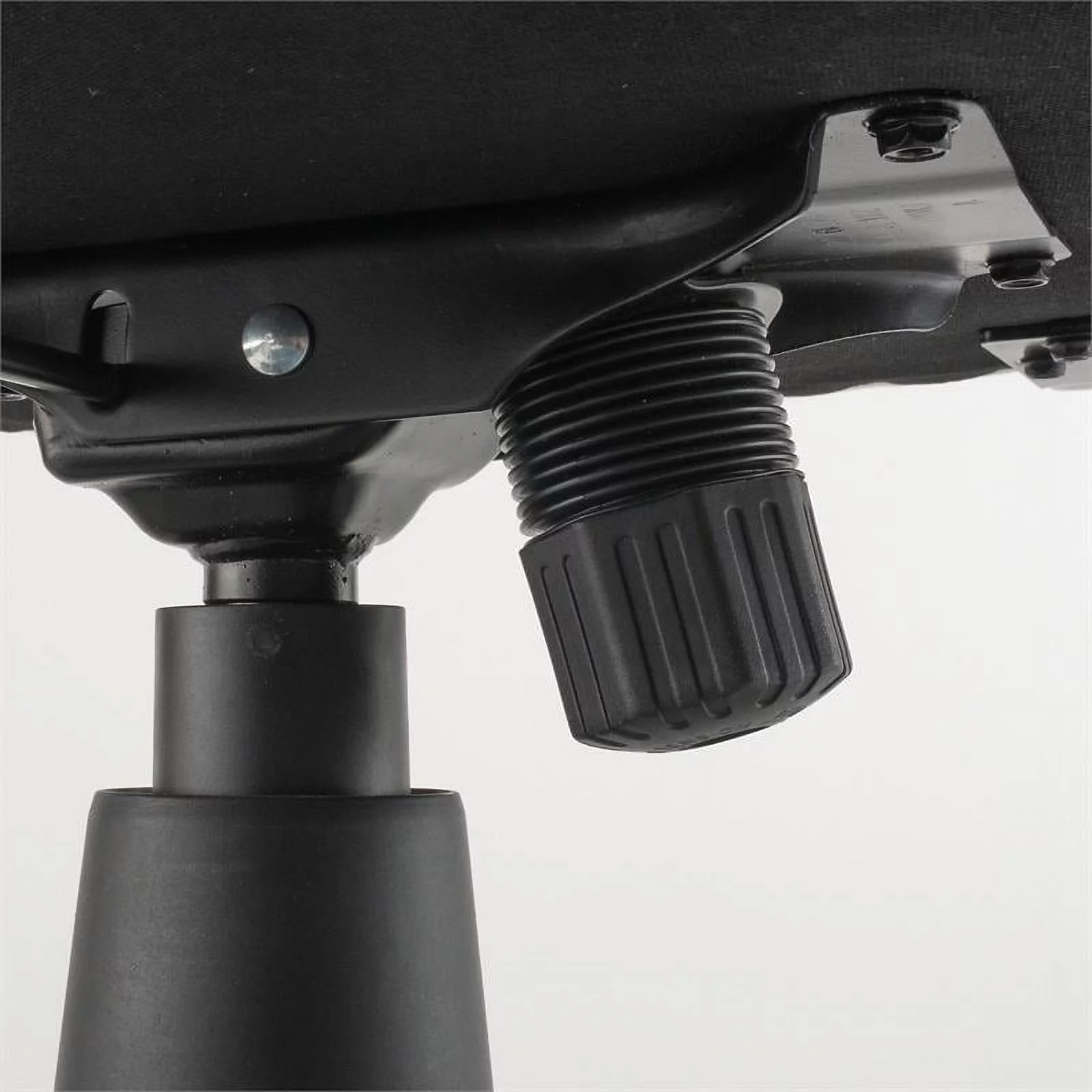 Pemberly Row High Back Faux Leather Office Chair with Arms in Antique White