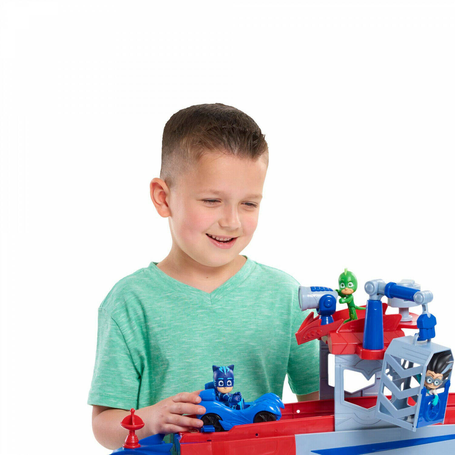 PJ Masks PJ Seeker with Bonus Deluxe Cat-Car and Catboy Figure