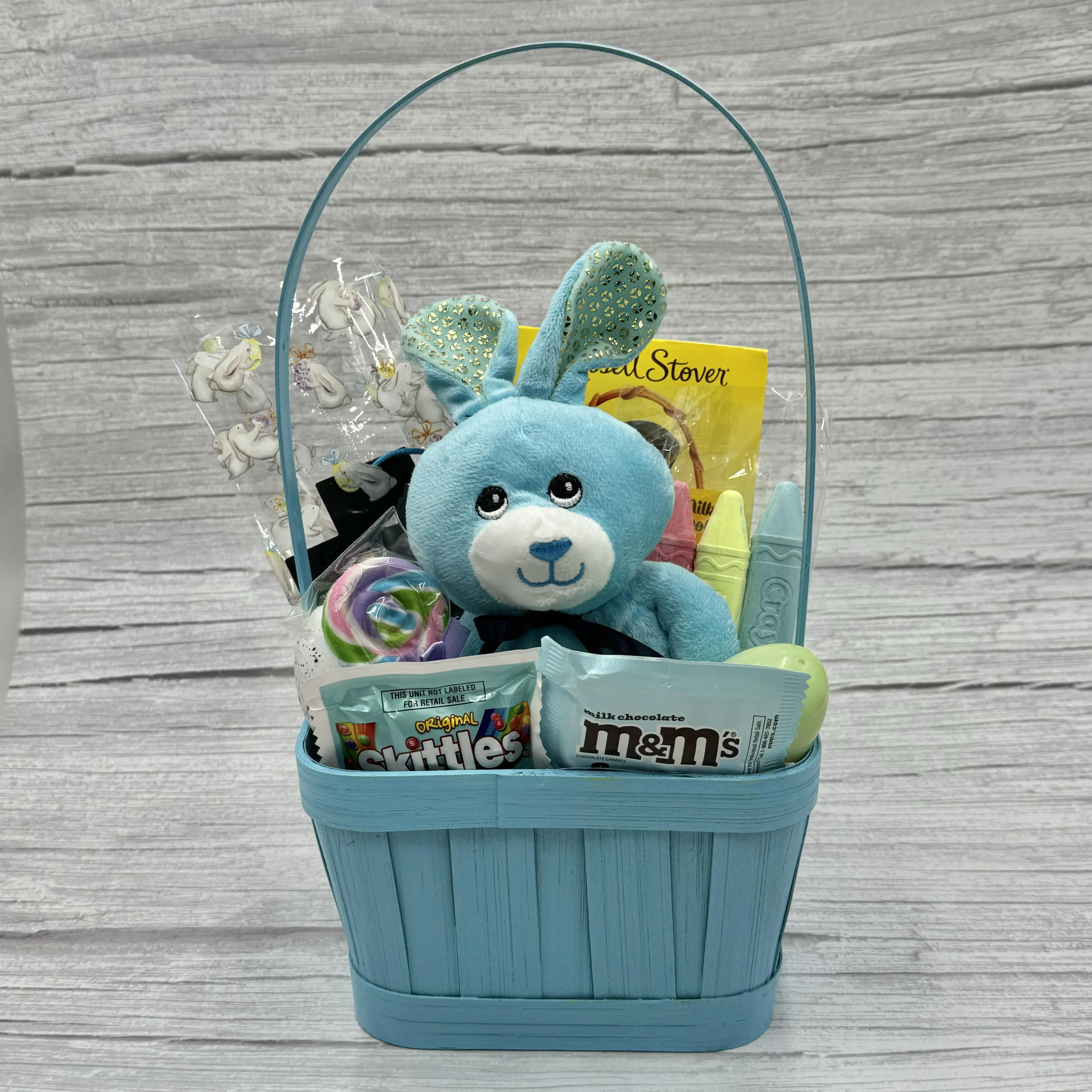 Bay and Birch Designs Prefilled Easter Basket Personalized Candy Crafts Green