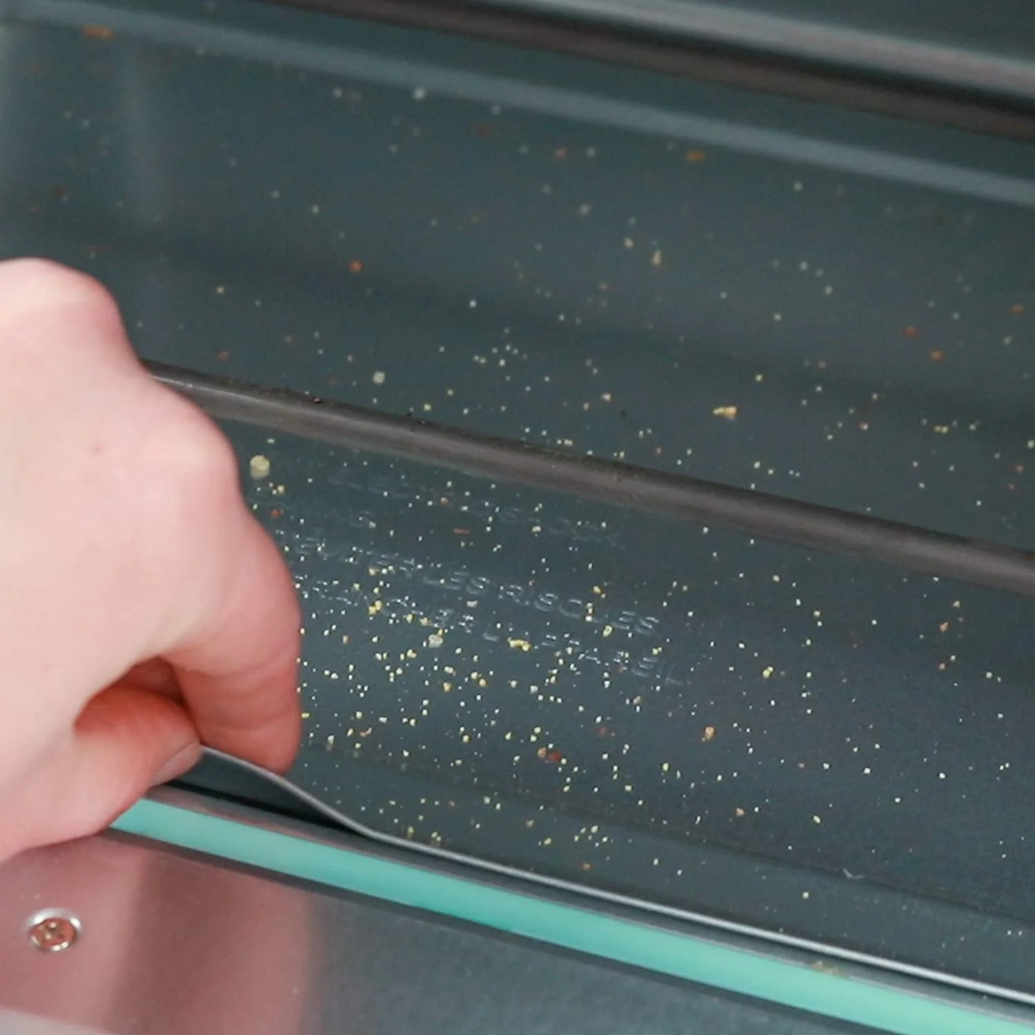 RTOV220AQ 12-Slice Convection Toaster Oven