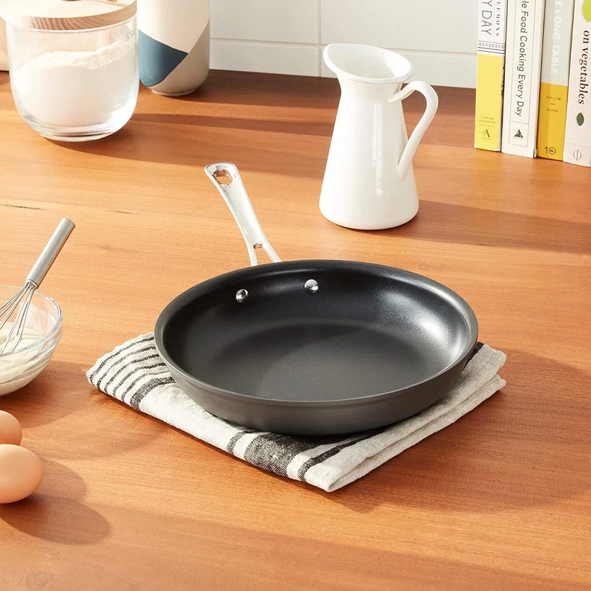 Cuisinart Contour Hard Anodized Open Skillet | 10