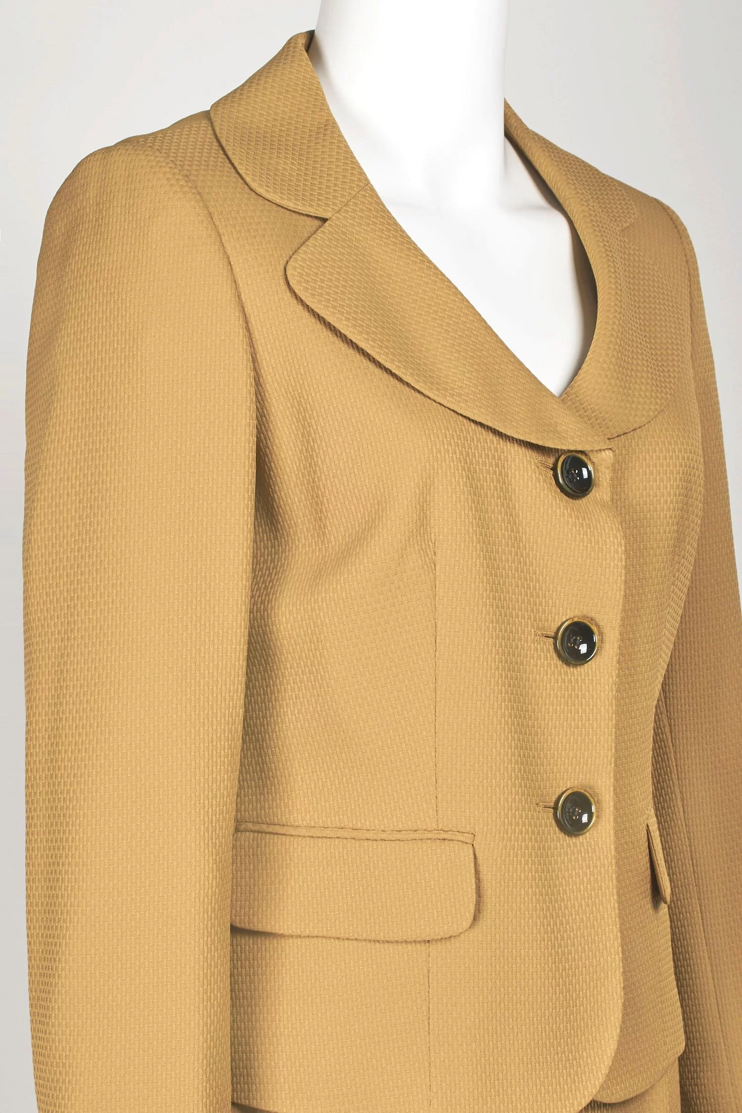 Le Suit Notched Collar 3 Button Flap Pocket Square Texture Jacket with Zipper Back Skimmer Skirt  (Two Piece)-DIJON / 16