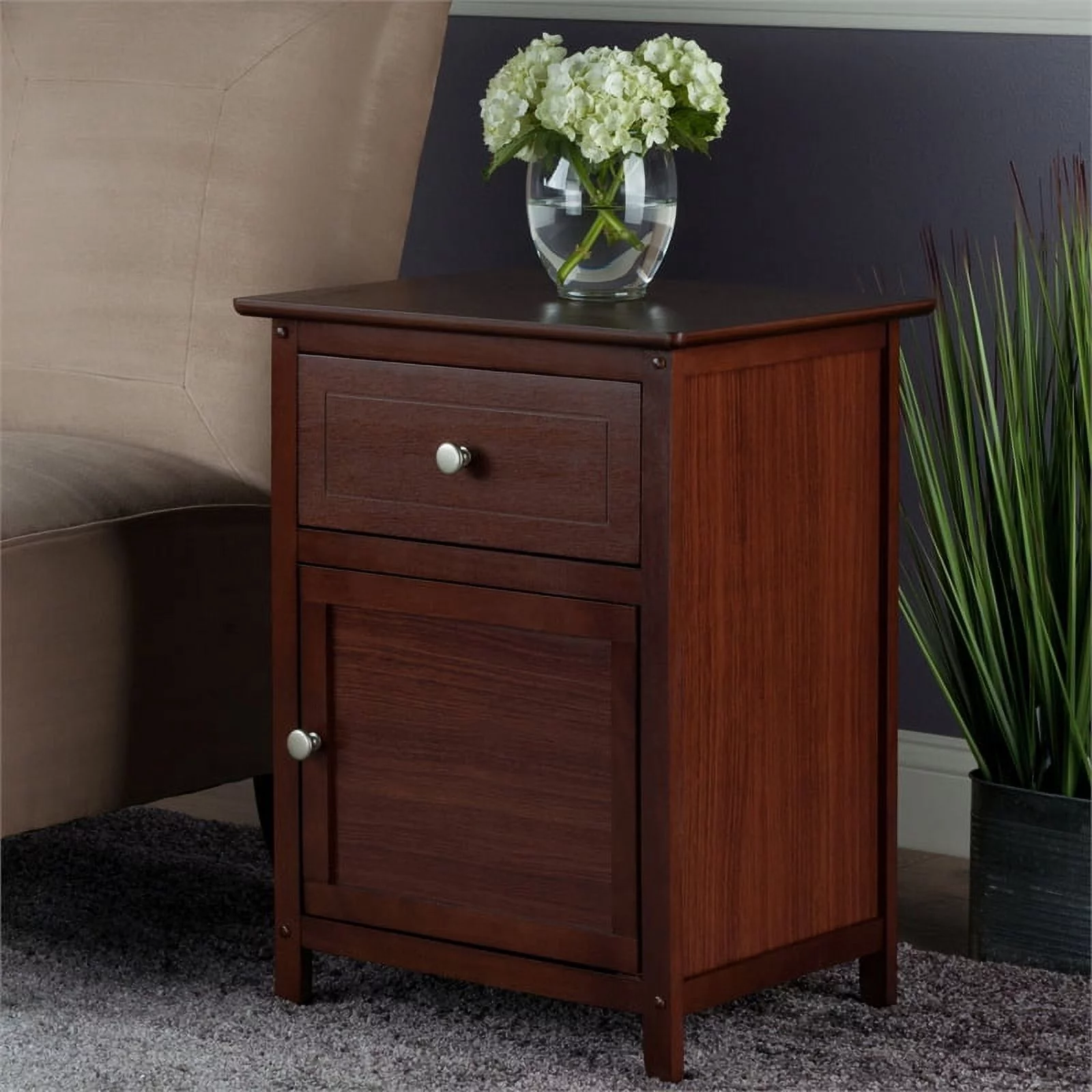 Home Square Set of 2 Nightstand in Antique Walnut