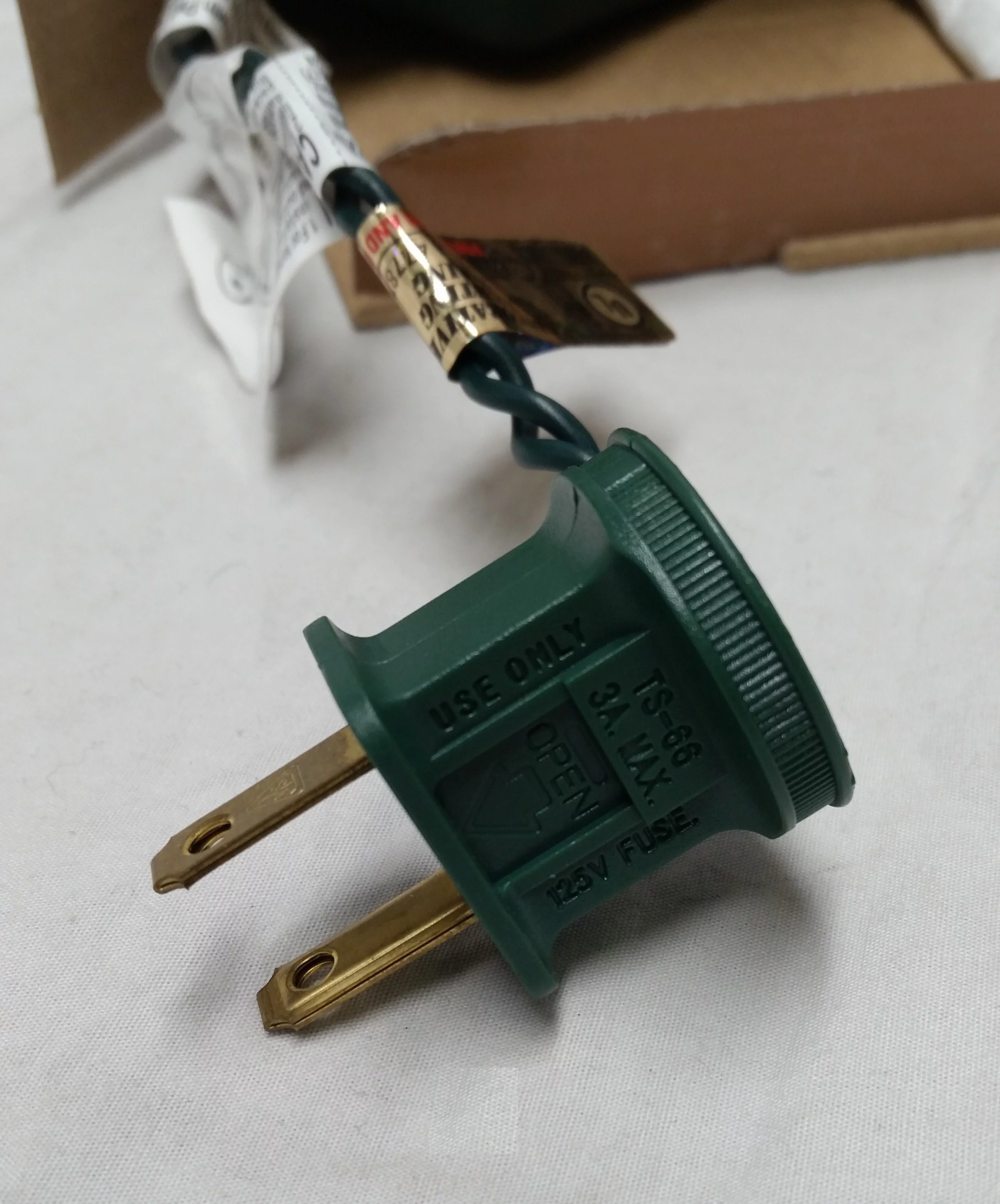 GE 100 LED Miniature Lights Energy Smart ConstantOn, Pure White (2-Pack)