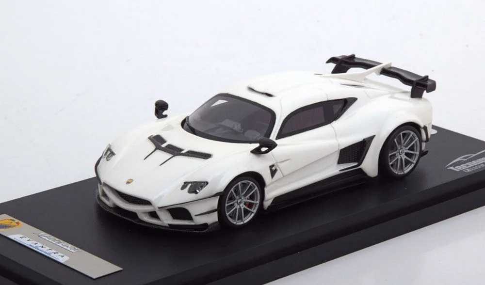 2016 Mazzanti Evantra 1000 Cavalli in Pearl White in 1:43 Scale by Tecnomodel