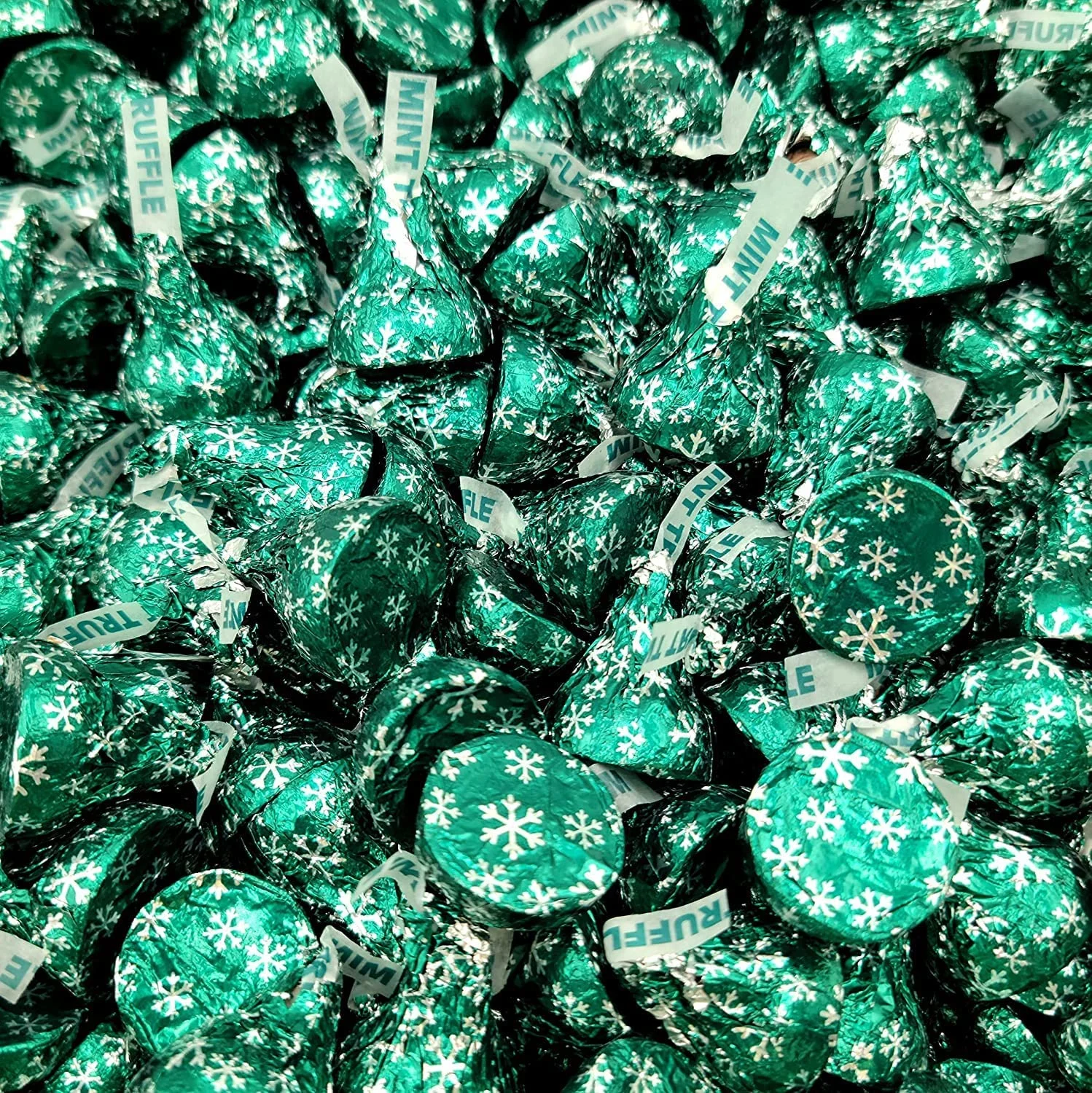 Hershey’S Kisses Mint Truffle - Dark Chocolate Filled With Mint Truffle Candy – Individually Wrapped – Bulk Pack (4 Pound)