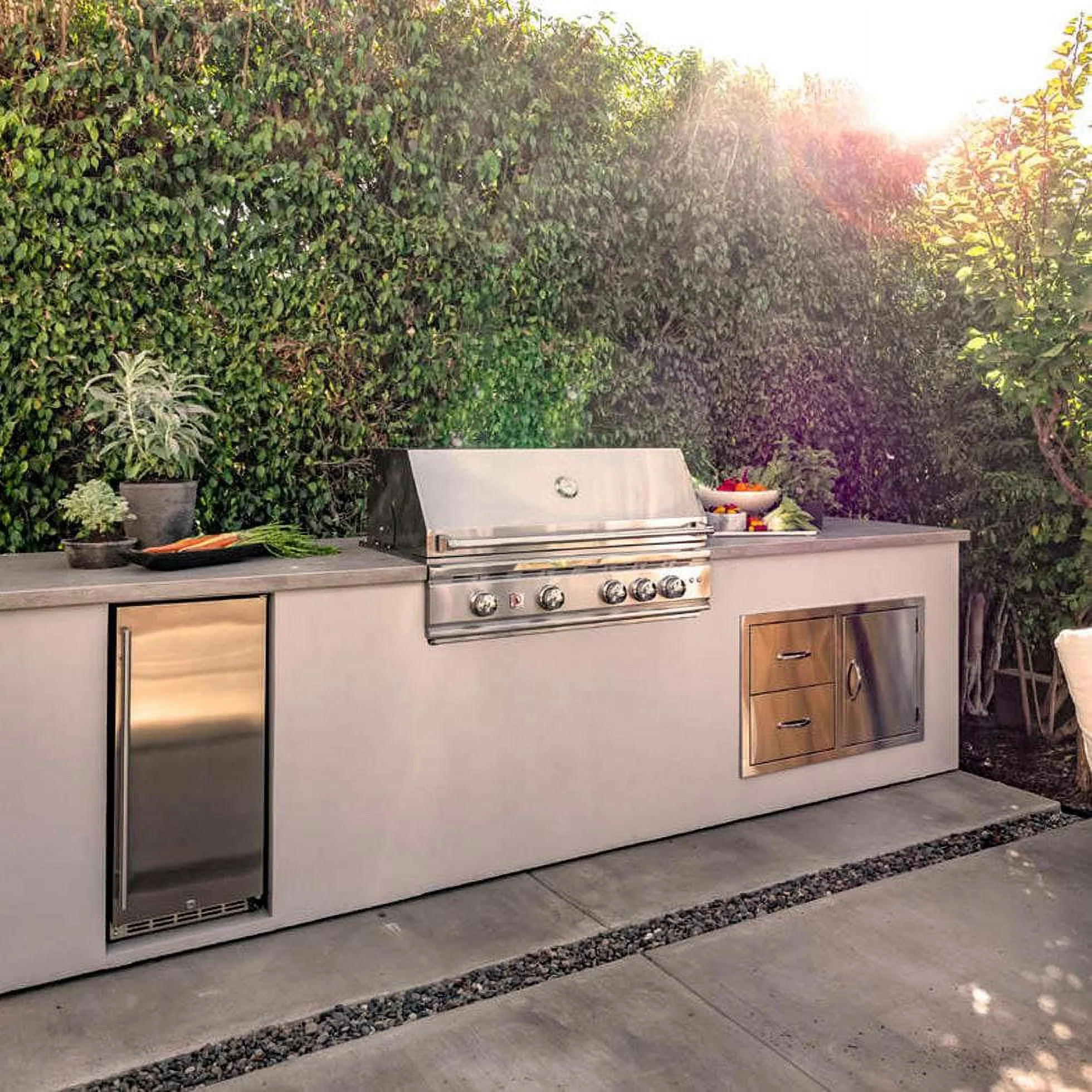 Summerset TRL 32-Inch 3-Burner Built-In Natural Gas Grill With Rotisserie - TRL32-NG