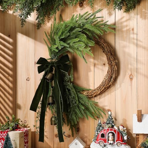 Dingion Large Vintage Cow Bell Christmas Norfolk Wreath 24.8in Vintage Grapevine Wreath for Farmhouse Christmas Decor for Kitchen Cabinet Window Fireplace Front Door Hanging Indoor Outdoor