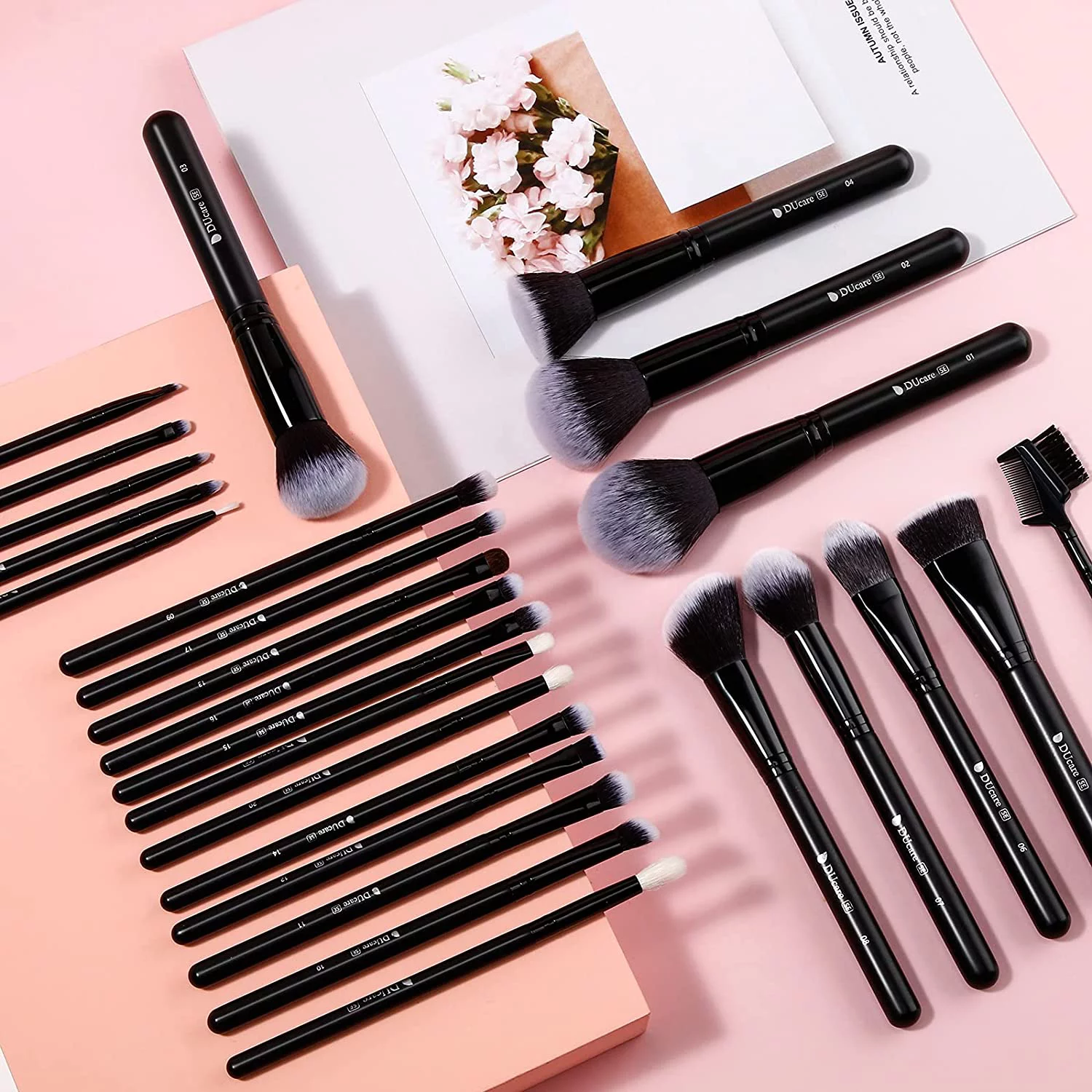 DUcare Makeup Brushes Professional 27Pcs Makeup Brush Kit Set Kabuki Foundation Blending Face Powder Blush Concealers Eye Shadows