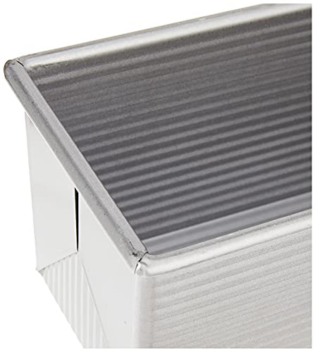 USA Pan Bakeware Pullman Loaf Pan with Cover, 13 x 4 inch, Nonstick & Quick Release Coating, Made in the USA from Aluminized Steel