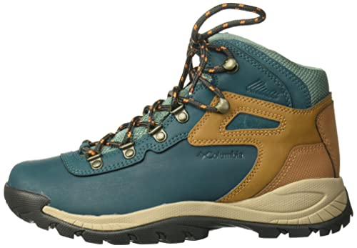 Columbia Women's Newton Ridge Plus Hiking Boot