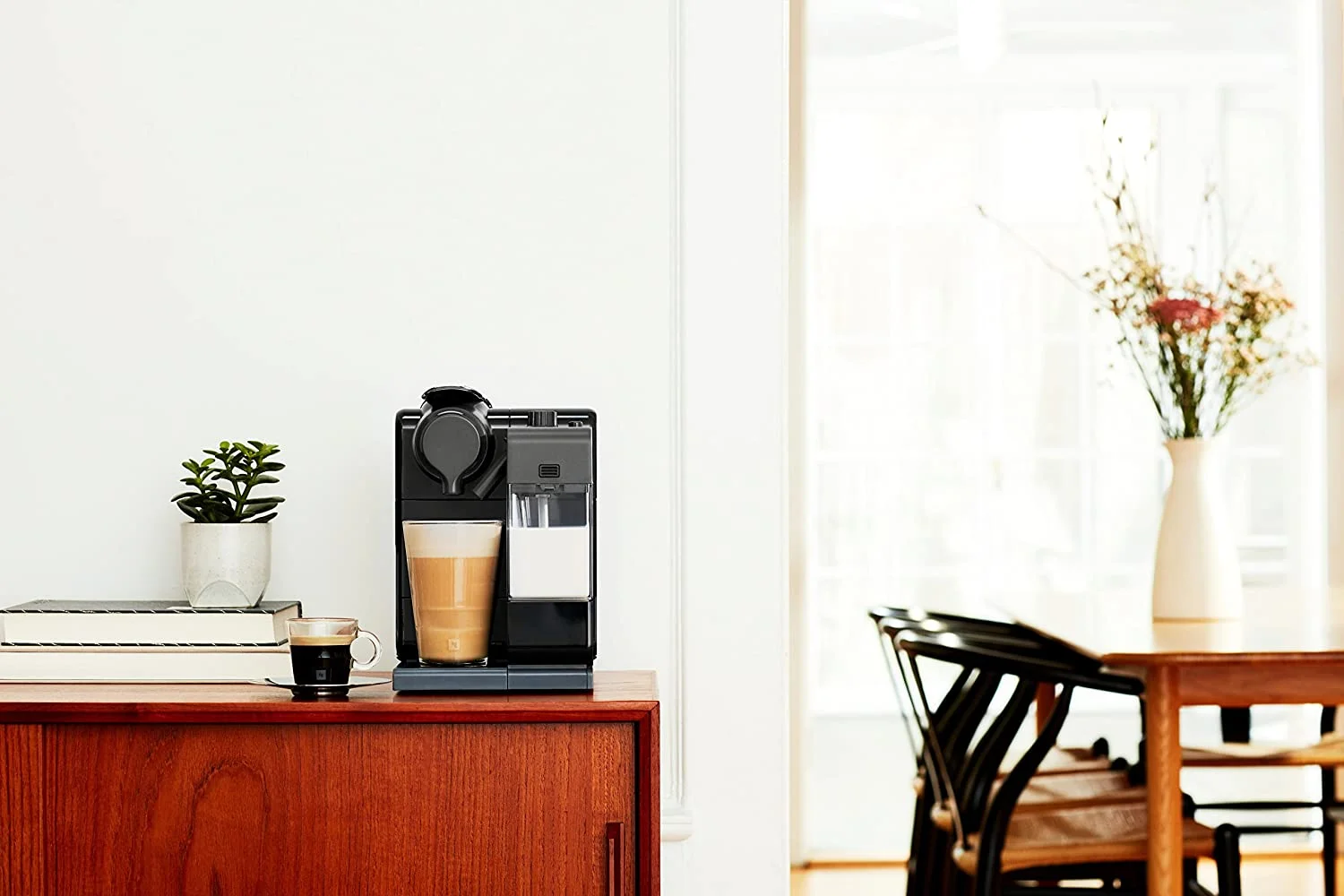 Delonghi Nespresso Lattissima Touch Espresso Machine - Washed Black