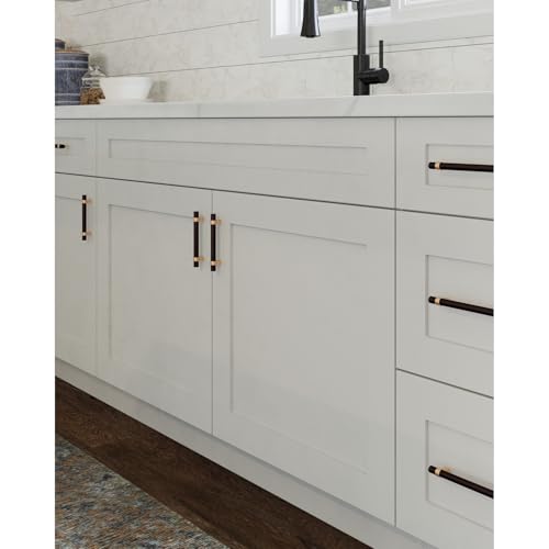 Brookings Shaker Unassembled Bridge Wall Kitchen Cabinet W3018, 30 W x 12 D x 18 H, Painted White with Sherwin Williams®, Solid Wood – Design House, 561662
