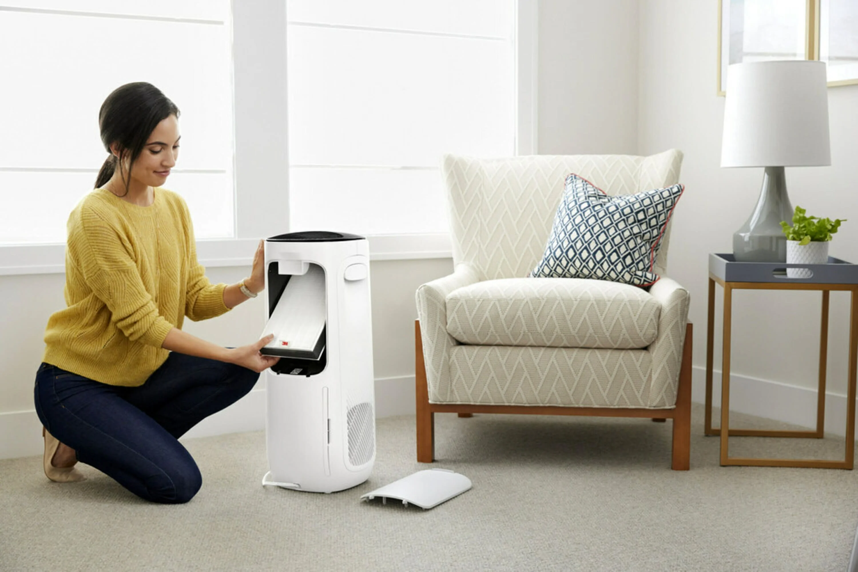 Filtrete Large Air Purifier, White, 310 ft. Coverage, Carbon True HEPA, 1 Smart Device