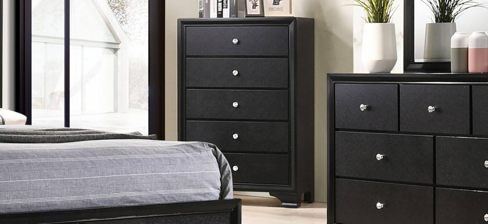 Crown Mark Micah | Chest B4350-4