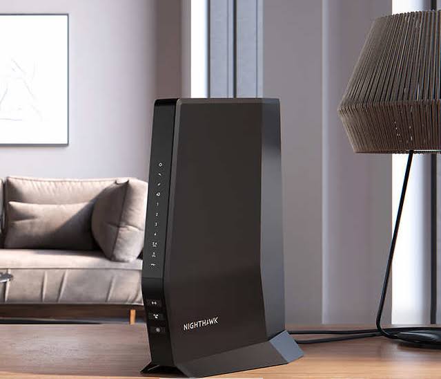 Netgear Nighthawk AX2700 WiFi6 Cable Modem Router, Docsis 3.1