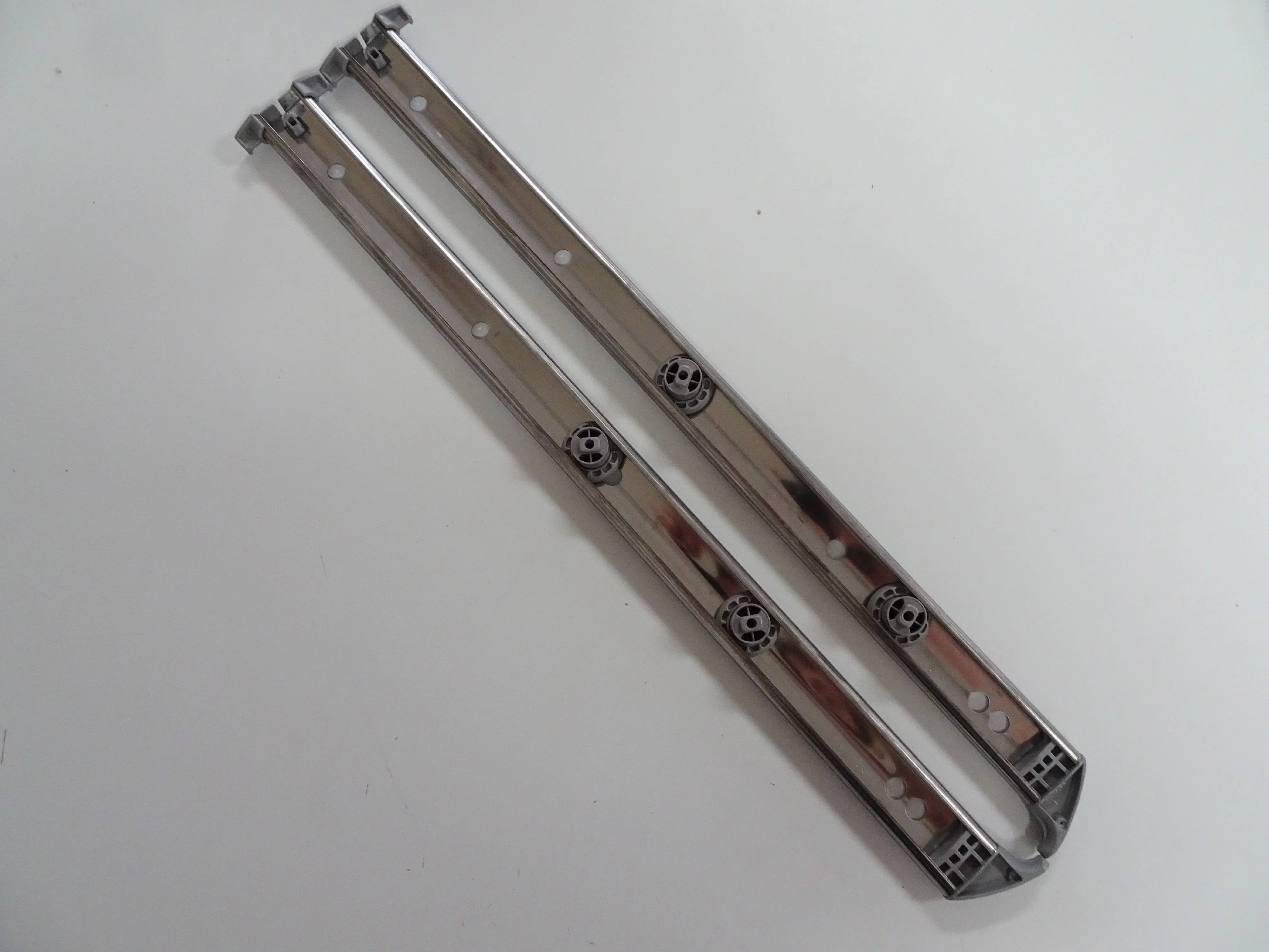 Bosch SHEM3AY55N Cutlery Drawer Rail Kit AP5691299 00744815