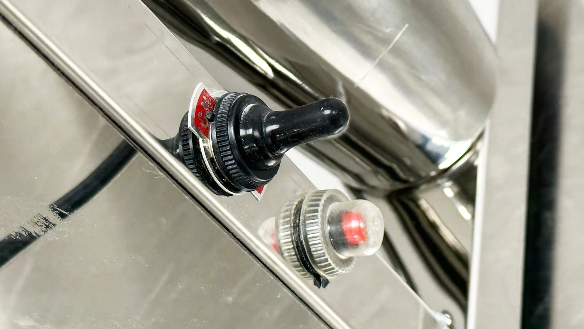 Commercial Stainless Steel Milk Shake Machine Double Head Drink Mixer EMS-2 110V