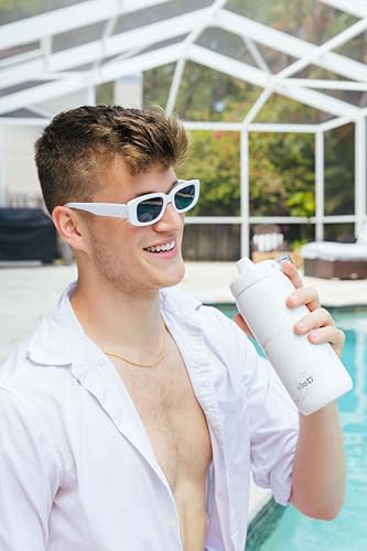 Ello Cooper 32oz Stainless Steel Water Bottle with Straw and Carry Handle, Double Walled and Vacuum Insulated Metal, Leak Proof Locking Lid with Soft Silicone Spout, Reusable, BPA Free, Yucca