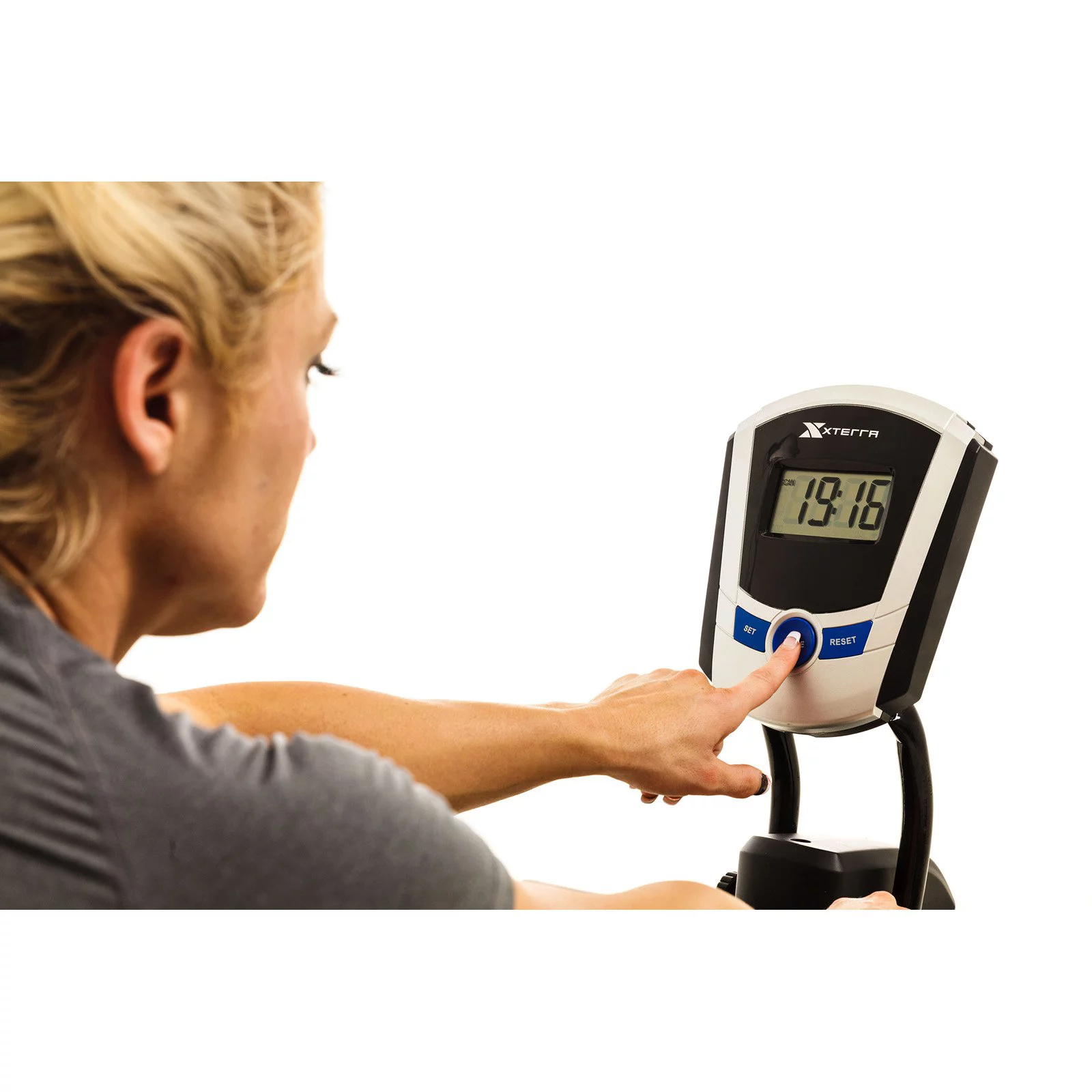 XTERRA Fitness ERG200 Folding Rowing Machine with 8 Magnetic Resistance Levels