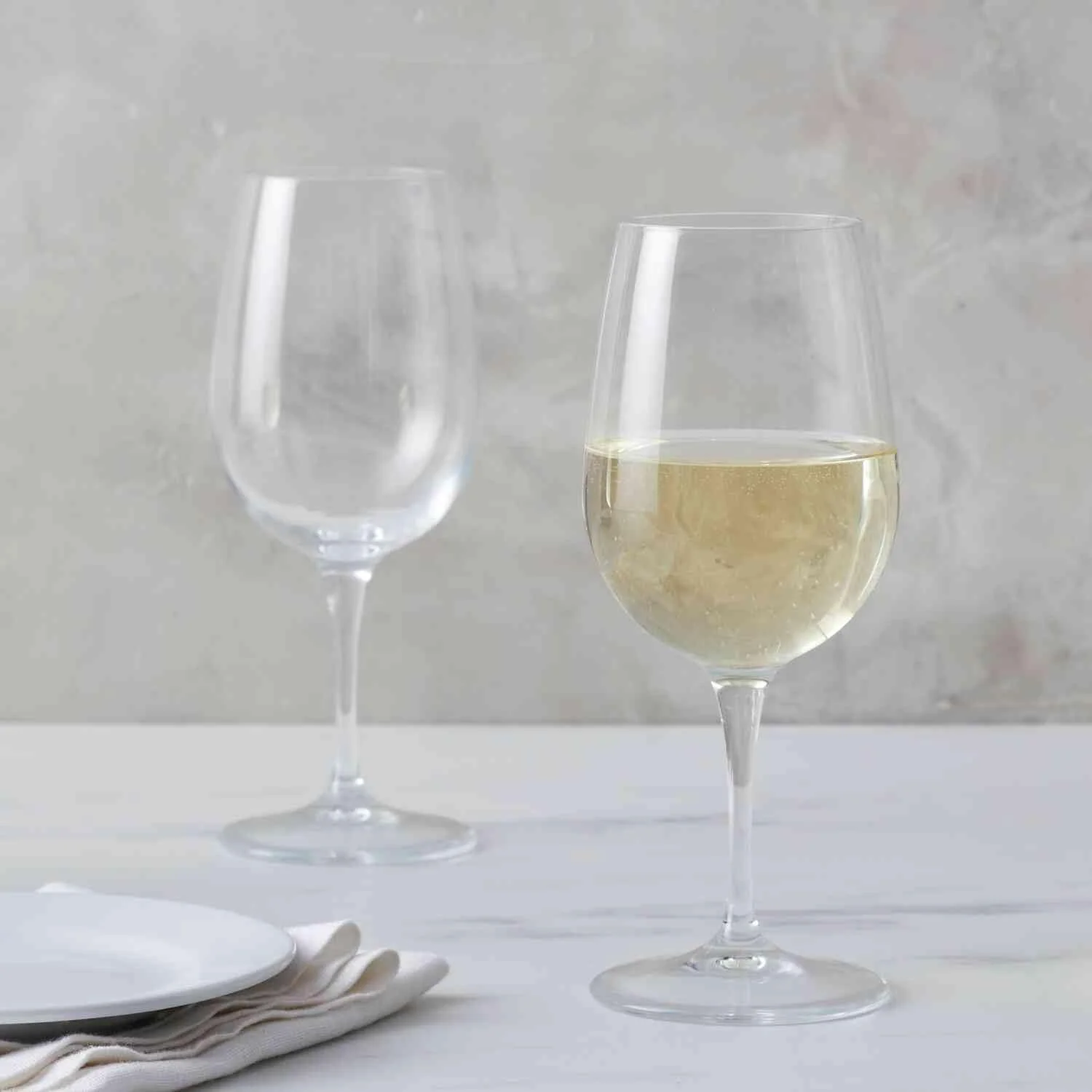 Bistro White Wine Glasses, Set Of 4, Clear