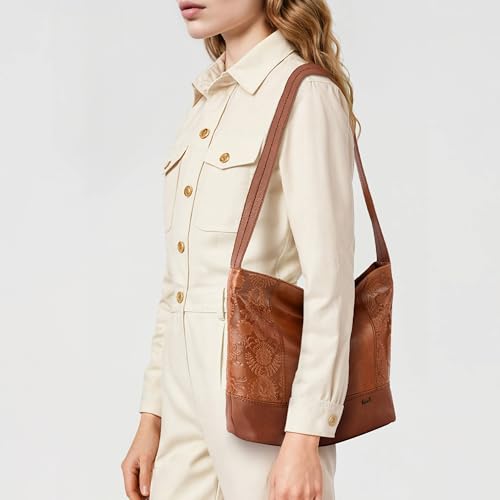 The Sak De Young Hobo Bag - Premium Leather Women's Handbag for Everyday & Travel - Durable, Large Purse With Zipper Pocket