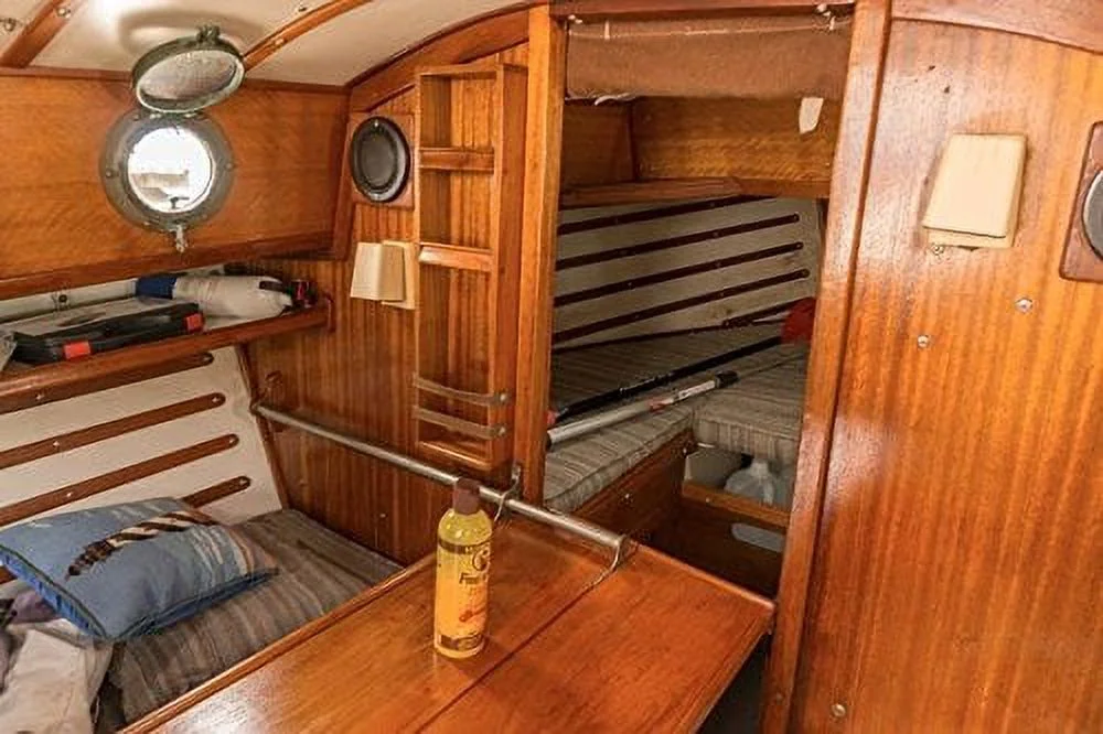 Howard Products Feed-N-Wax Wood Polish & Conditioner, 8 oz, Orange