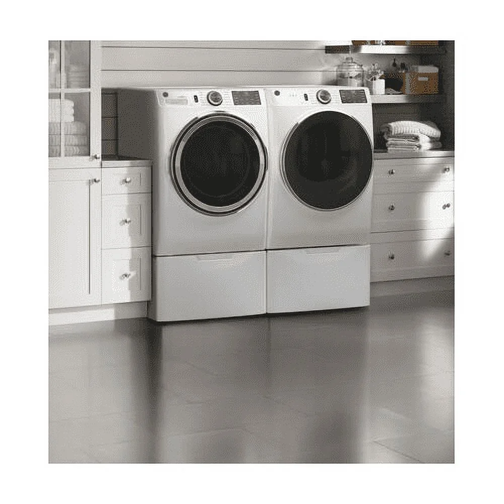 GE® 7.8 cu. ft. Capacity Smart Front Load Electric Dryer with Steam and Sanitize Cycle