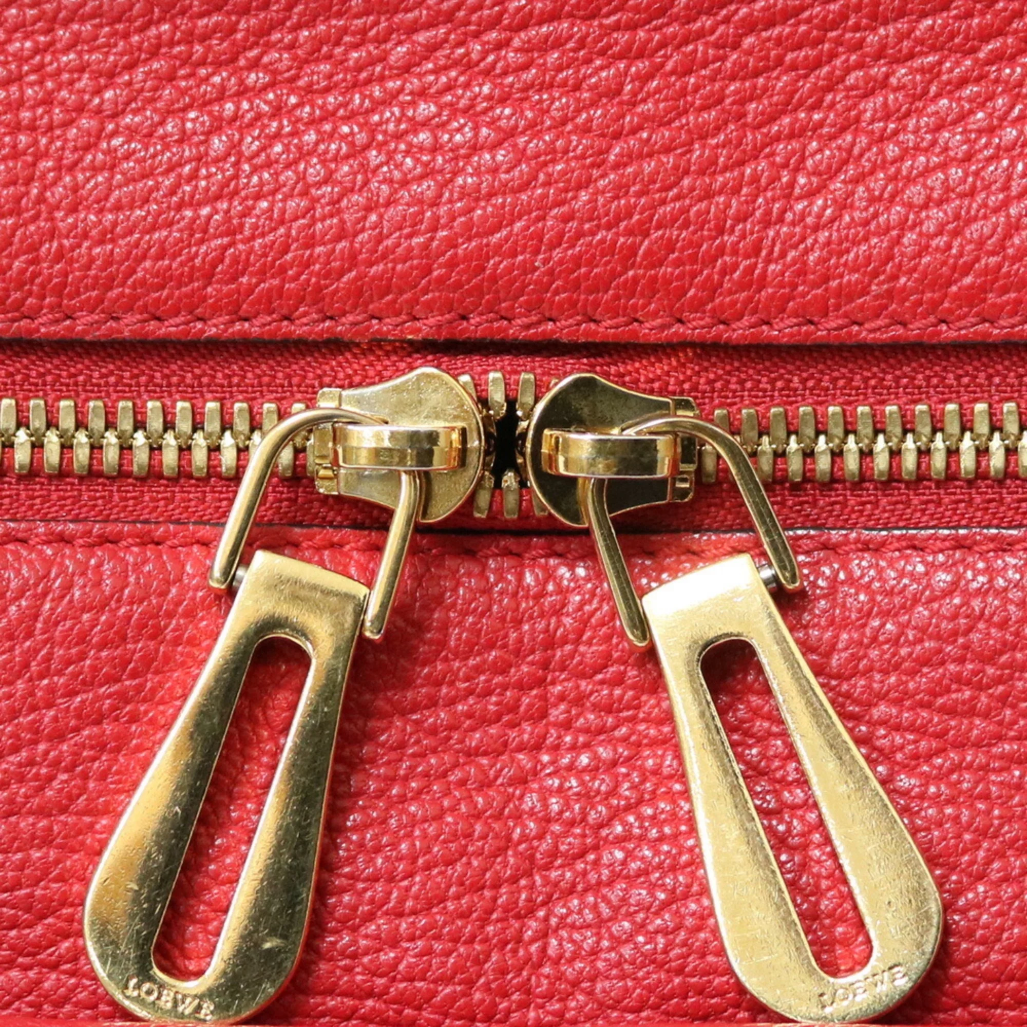 Pre-Owned LOEWE Loewe Handbag Amazona 28 Red Ladies Leather (Fair)