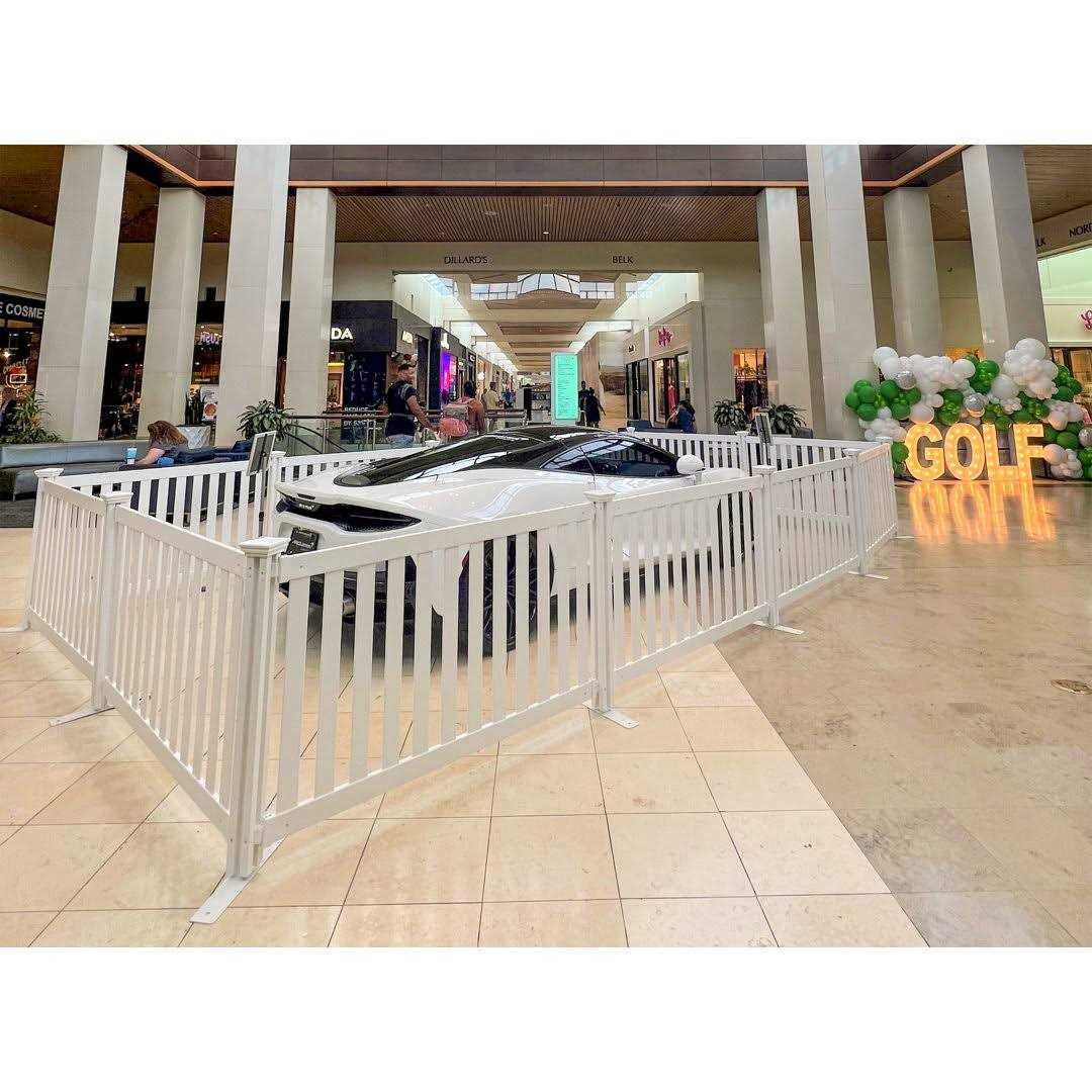 Zippity Outdoor Products Davidson Hinged Portable Event 3-ft H x 5.5-ft W - Shop Hardware Tools Online Store