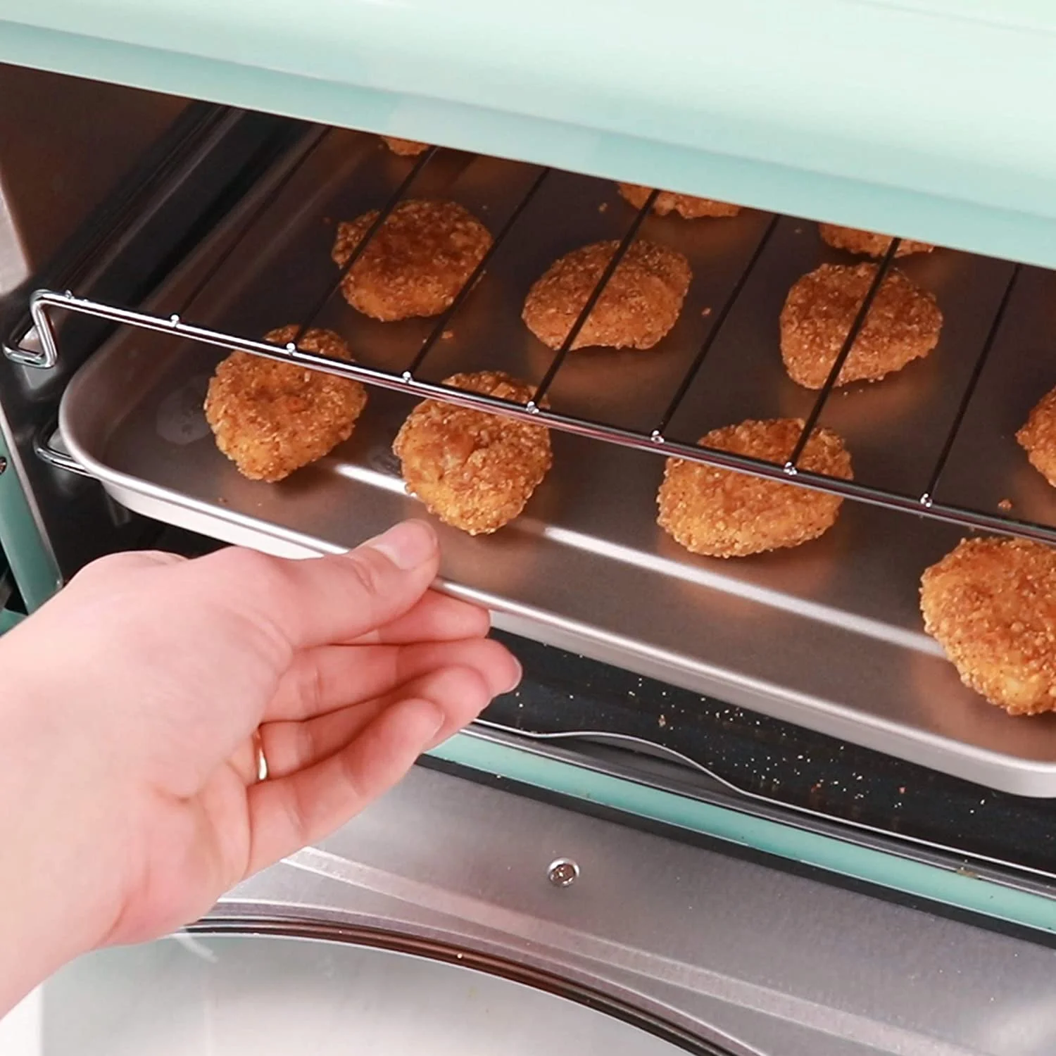 RTOV220AQ 12-Slice Convection Toaster Oven