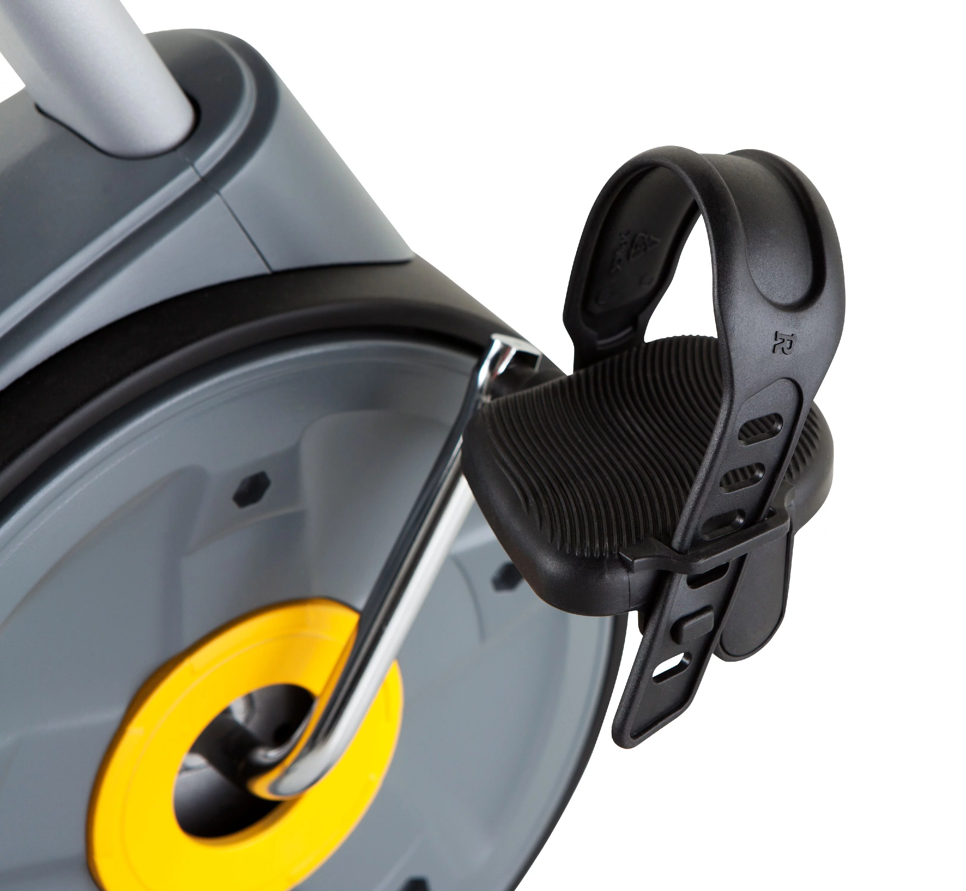 Gold's Gym Cycle Trainer 400 Ri Recumbent Exercise Bike, iFit Compatible